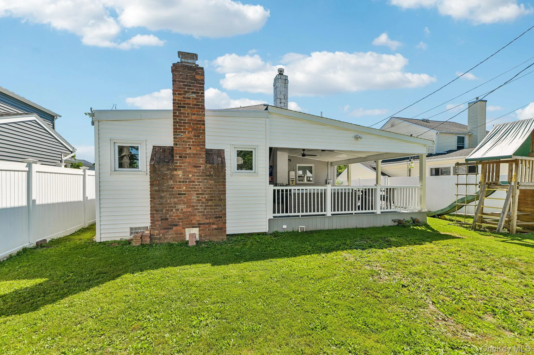 93 Crest Road, Hempstead, NY, 3 Bedrooms Bedrooms, 7 Rooms Rooms,1 BathroomBathrooms,Residential,For Rent,Crest,0,1009699 93 Crest Road, Hempstead, NY, 3 Bedrooms Bedrooms, 7 Rooms Rooms,1 BathroomBathrooms,Residential,For Rent,Crest,0,1009699