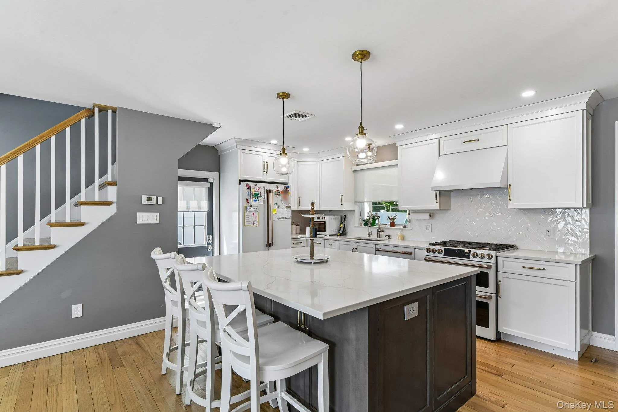 93 Crest Road, Hempstead, NY, 3 Bedrooms Bedrooms, 7 Rooms Rooms,1 BathroomBathrooms,Residential,For Rent,Crest,0,1009699 93 Crest Road, Hempstead, NY, 3 Bedrooms Bedrooms, 7 Rooms Rooms,1 BathroomBathrooms,Residential,For Rent,Crest,0,1009699