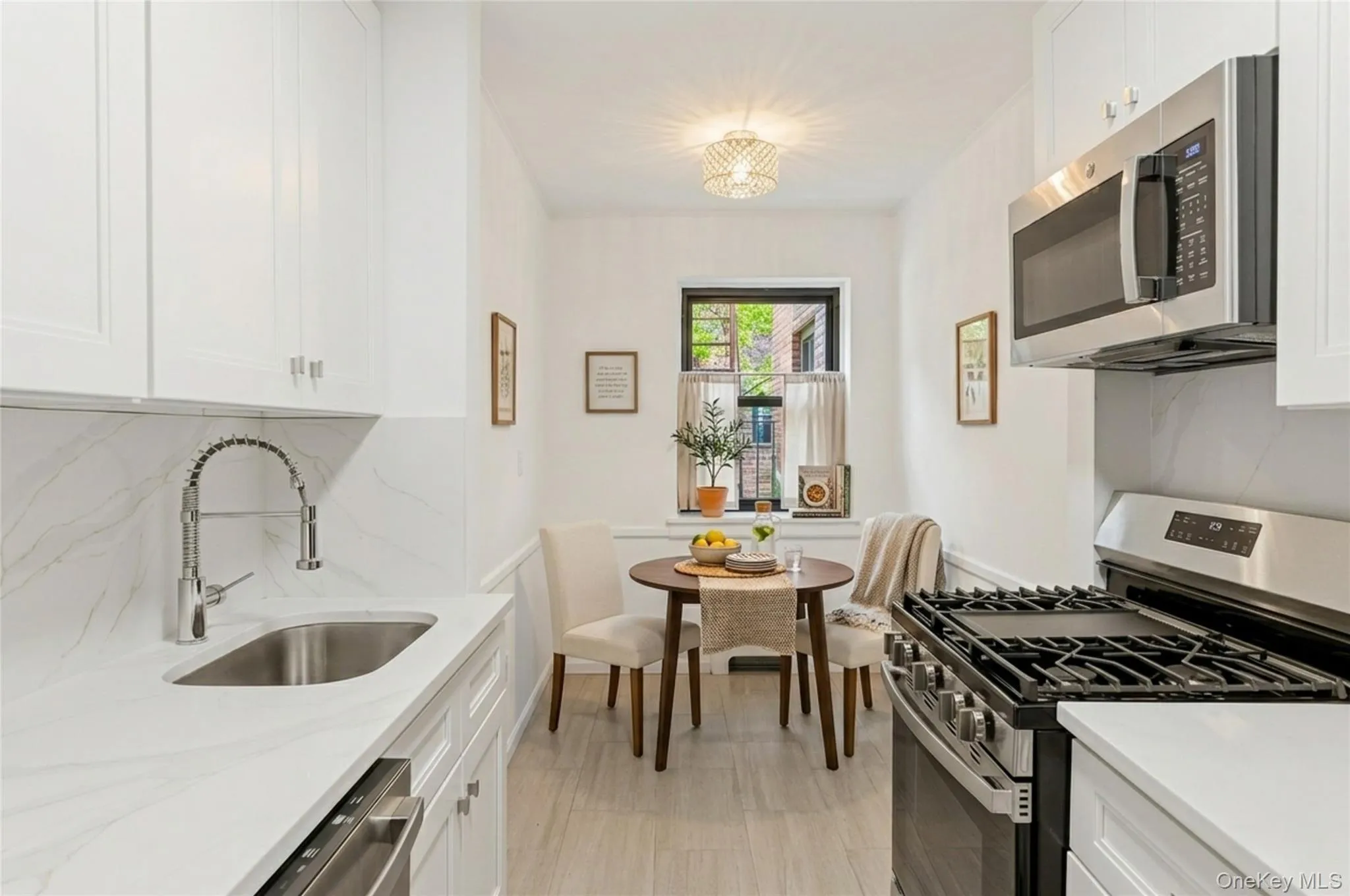 60 White Oak Street, New Rochelle, NY, 2 Bedrooms Bedrooms, 5 Rooms Rooms,1 BathroomBathrooms,Residential,For Rent,White Oak,0,1009701 60 White Oak Street, New Rochelle, NY, 2 Bedrooms Bedrooms, 5 Rooms Rooms,1 BathroomBathrooms,Residential,For Rent,White Oak,0,1009701