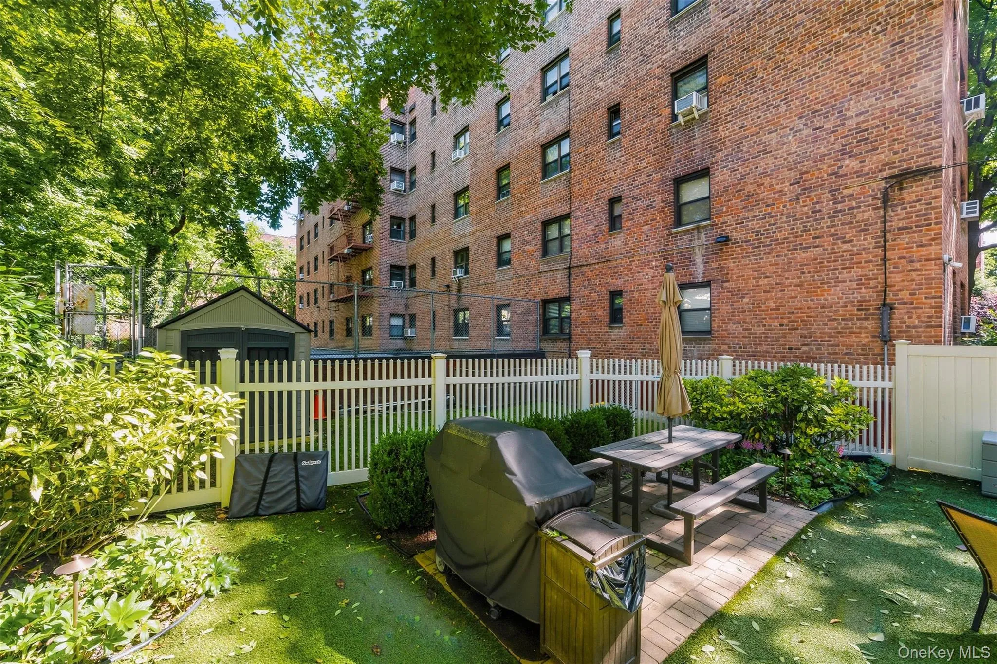 60 White Oak Street, New Rochelle, NY, 2 Bedrooms Bedrooms, 5 Rooms Rooms,1 BathroomBathrooms,Residential,For Rent,White Oak,0,1009701 60 White Oak Street, New Rochelle, NY, 2 Bedrooms Bedrooms, 5 Rooms Rooms,1 BathroomBathrooms,Residential,For Rent,White Oak,0,1009701