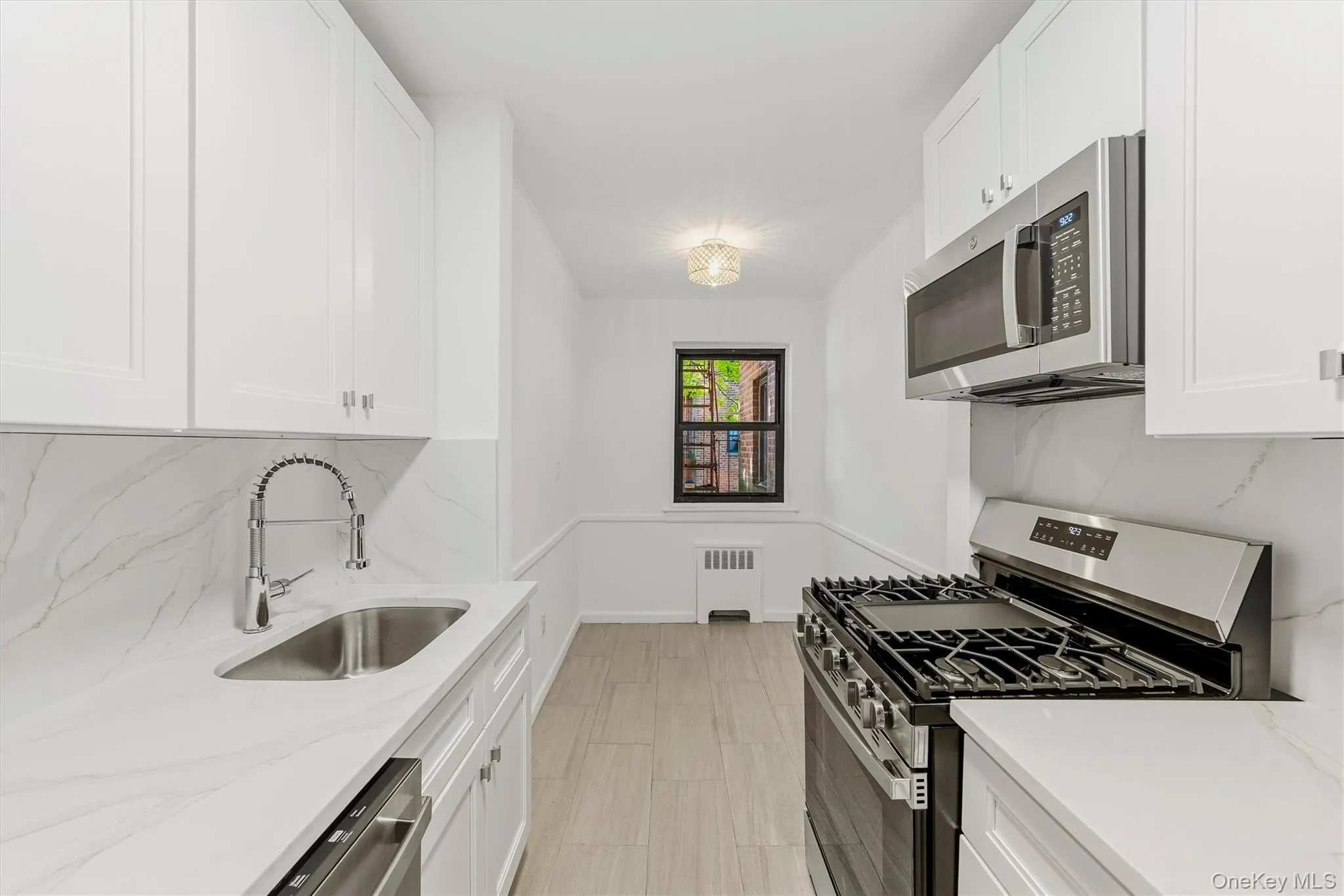 60 White Oak Street, New Rochelle, NY, 2 Bedrooms Bedrooms, 5 Rooms Rooms,1 BathroomBathrooms,Residential,For Rent,White Oak,0,1009701 60 White Oak Street, New Rochelle, NY, 2 Bedrooms Bedrooms, 5 Rooms Rooms,1 BathroomBathrooms,Residential,For Rent,White Oak,0,1009701