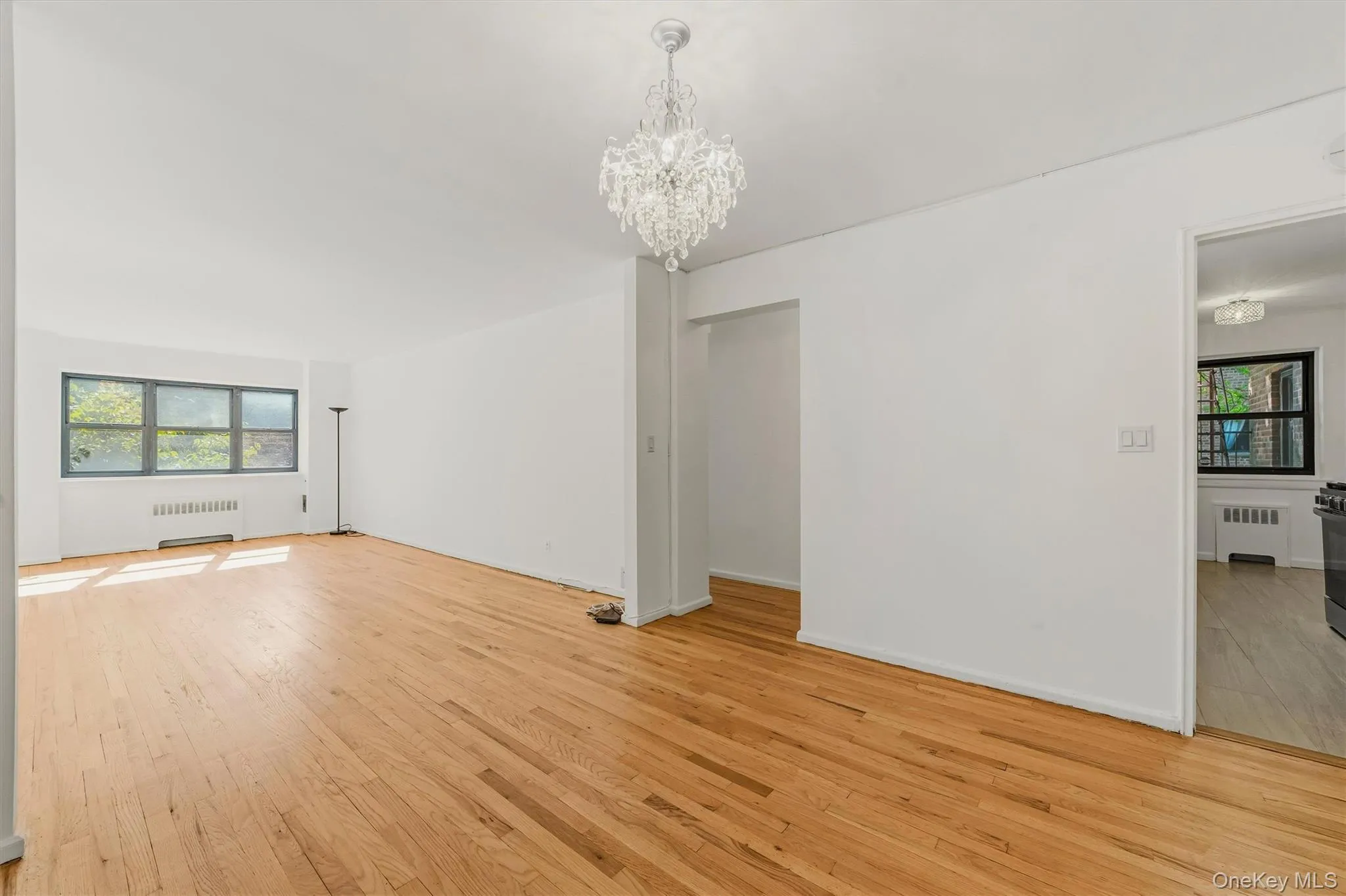60 White Oak Street, New Rochelle, NY, 2 Bedrooms Bedrooms, 5 Rooms Rooms,1 BathroomBathrooms,Residential,For Rent,White Oak,0,1009701 60 White Oak Street, New Rochelle, NY, 2 Bedrooms Bedrooms, 5 Rooms Rooms,1 BathroomBathrooms,Residential,For Rent,White Oak,0,1009701