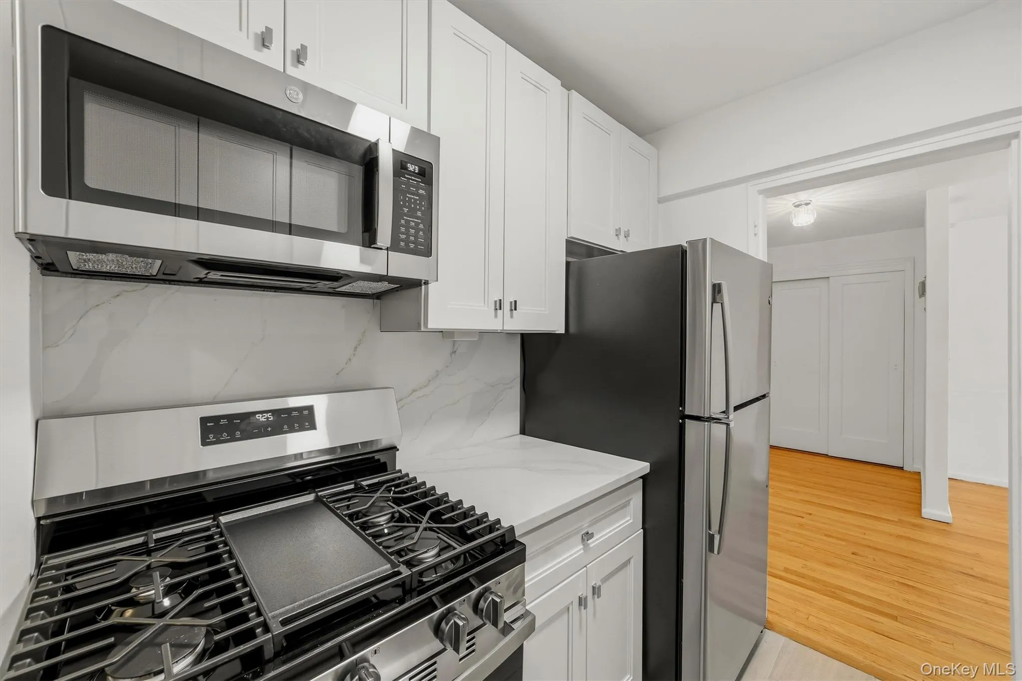 60 White Oak Street, New Rochelle, NY, 2 Bedrooms Bedrooms, 5 Rooms Rooms,1 BathroomBathrooms,Residential,For Rent,White Oak,0,1009701 60 White Oak Street, New Rochelle, NY, 2 Bedrooms Bedrooms, 5 Rooms Rooms,1 BathroomBathrooms,Residential,For Rent,White Oak,0,1009701
