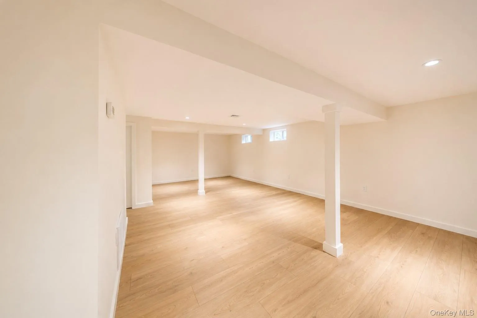 1 Glades Way, Huntington, NY, 3 Bedrooms Bedrooms, 6 Rooms Rooms,2 BathroomsBathrooms,Residential,For Rent,Glades,0,1009703 1 Glades Way, Huntington, NY, 3 Bedrooms Bedrooms, 6 Rooms Rooms,2 BathroomsBathrooms,Residential,For Rent,Glades,0,1009703