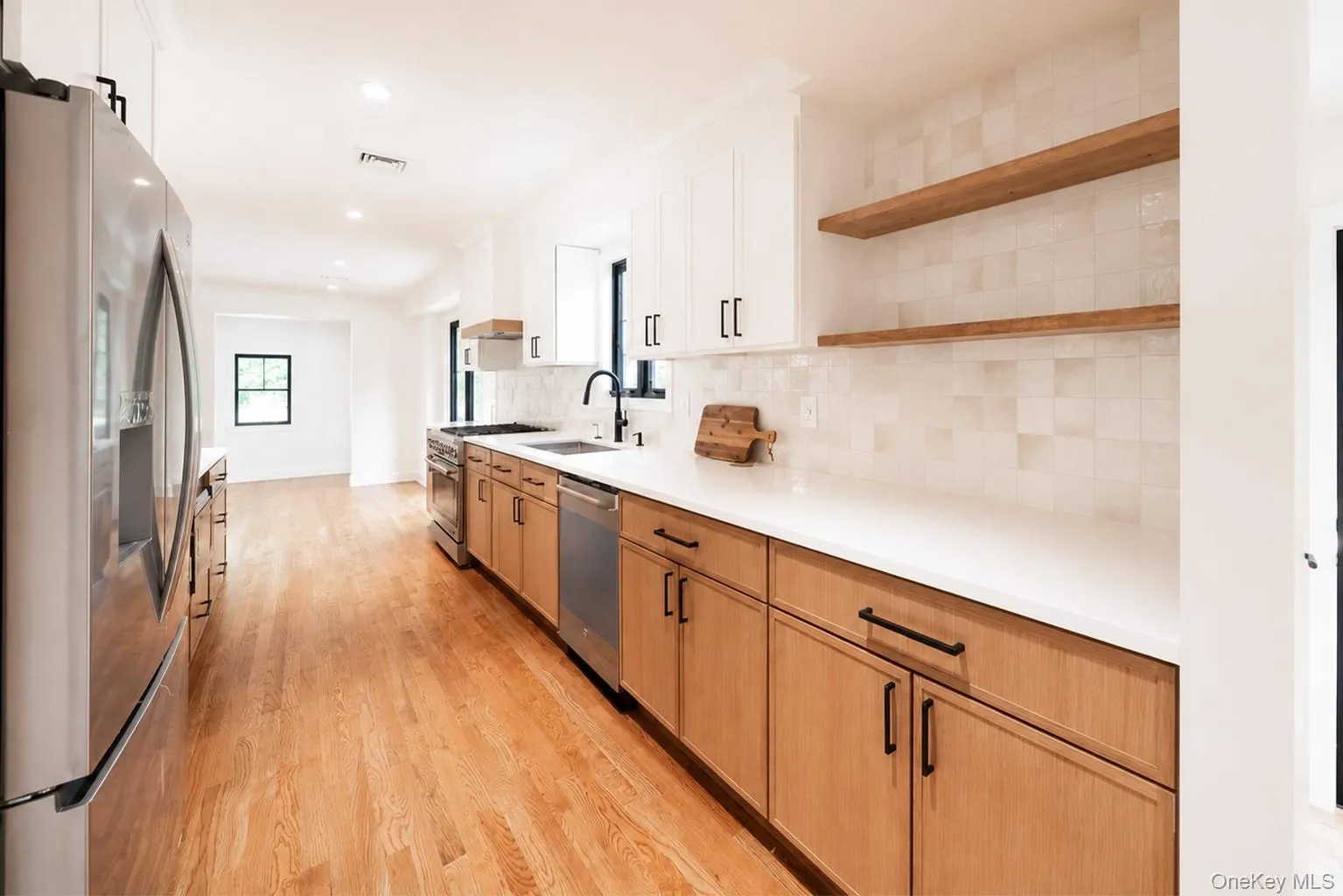 1 Glades Way, Huntington, NY, 3 Bedrooms Bedrooms, 6 Rooms Rooms,2 BathroomsBathrooms,Residential,For Rent,Glades,0,1009703 1 Glades Way, Huntington, NY, 3 Bedrooms Bedrooms, 6 Rooms Rooms,2 BathroomsBathrooms,Residential,For Rent,Glades,0,1009703