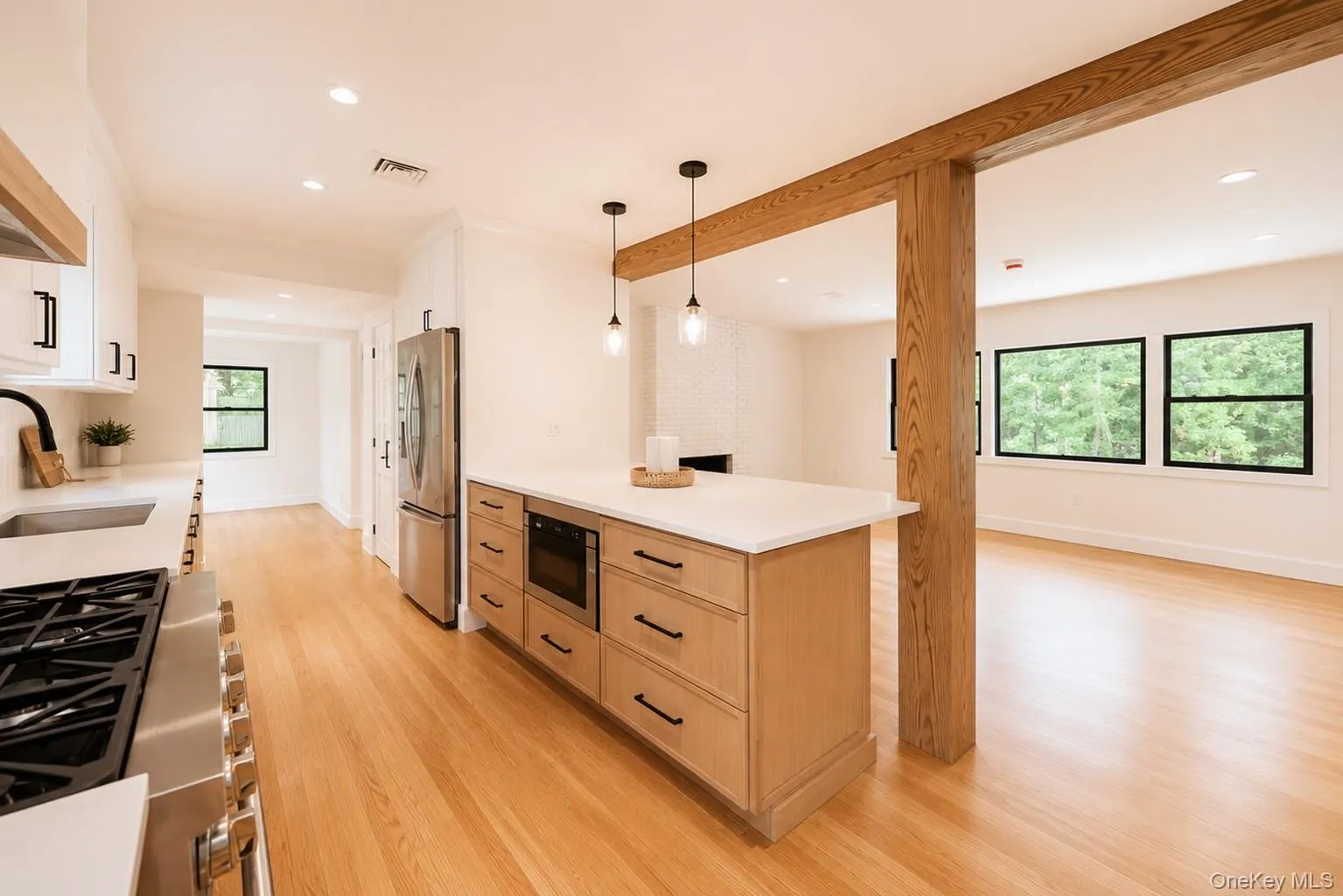 1 Glades Way, Huntington, NY, 3 Bedrooms Bedrooms, 6 Rooms Rooms,2 BathroomsBathrooms,Residential,For Rent,Glades,0,1009703 1 Glades Way, Huntington, NY, 3 Bedrooms Bedrooms, 6 Rooms Rooms,2 BathroomsBathrooms,Residential,For Rent,Glades,0,1009703