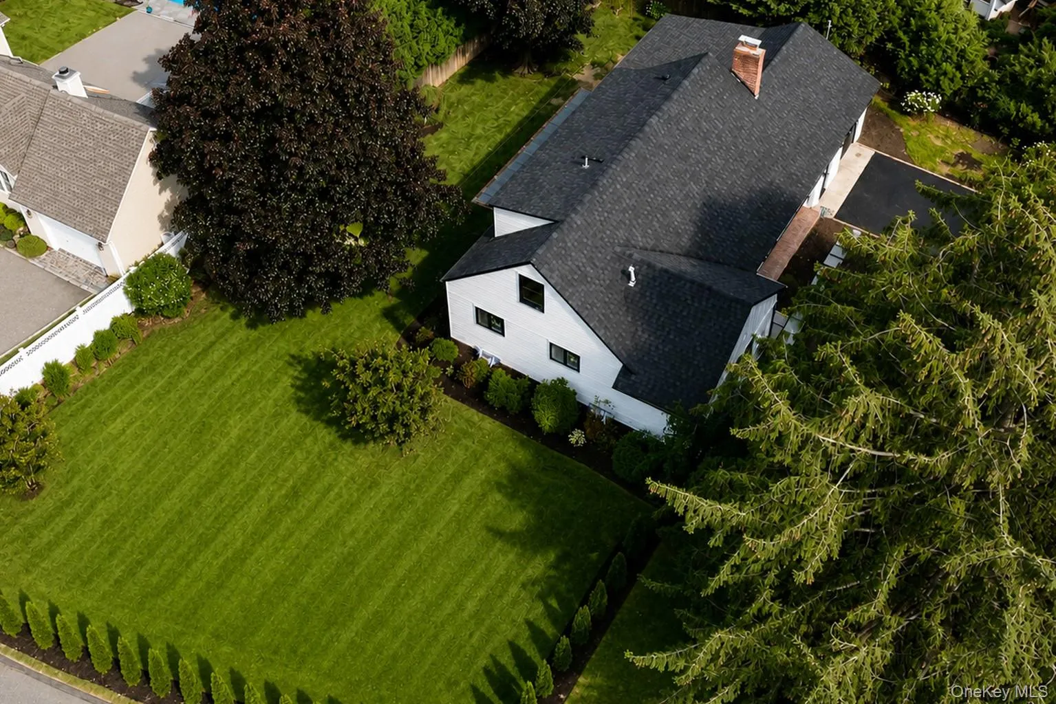 1 Glades Way, Huntington, NY, 3 Bedrooms Bedrooms, 6 Rooms Rooms,2 BathroomsBathrooms,Residential,For Rent,Glades,0,1009703 1 Glades Way, Huntington, NY, 3 Bedrooms Bedrooms, 6 Rooms Rooms,2 BathroomsBathrooms,Residential,For Rent,Glades,0,1009703