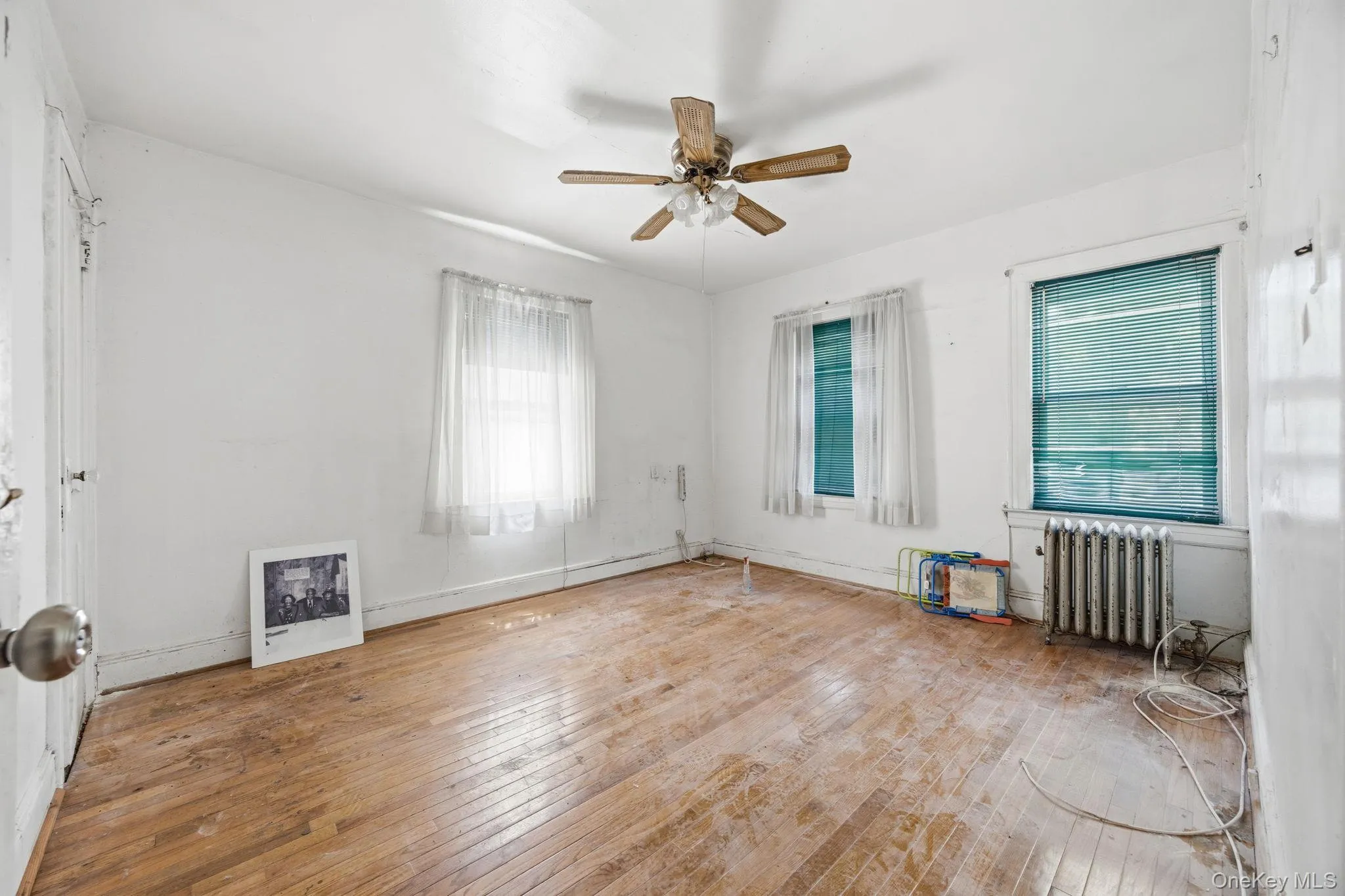 11531 197th Street, New York, NY, 3 Bedrooms Bedrooms, 3 Rooms Rooms,1 BathroomBathrooms,Residential,For Rent,197th,0,1009710 11531 197th Street, New York, NY, 3 Bedrooms Bedrooms, 3 Rooms Rooms,1 BathroomBathrooms,Residential,For Rent,197th,0,1009710