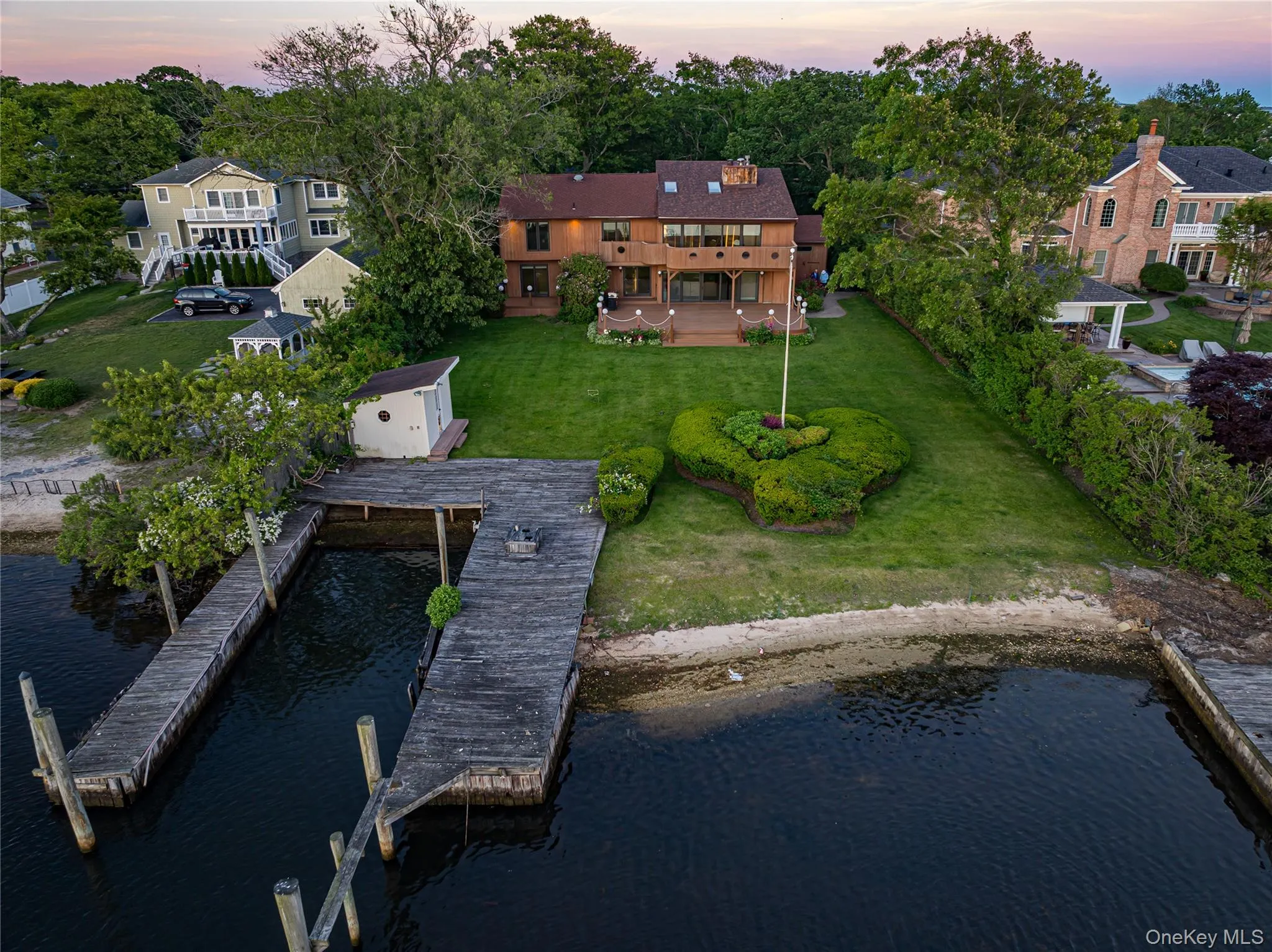 164 Islip Road, Islip, NY, 4 Bedrooms Bedrooms, 8 Rooms Rooms,3 BathroomsBathrooms,Residential,For Rent,Islip,0,1009715 164 Islip Road, Islip, NY, 4 Bedrooms Bedrooms, 8 Rooms Rooms,3 BathroomsBathrooms,Residential,For Rent,Islip,0,1009715