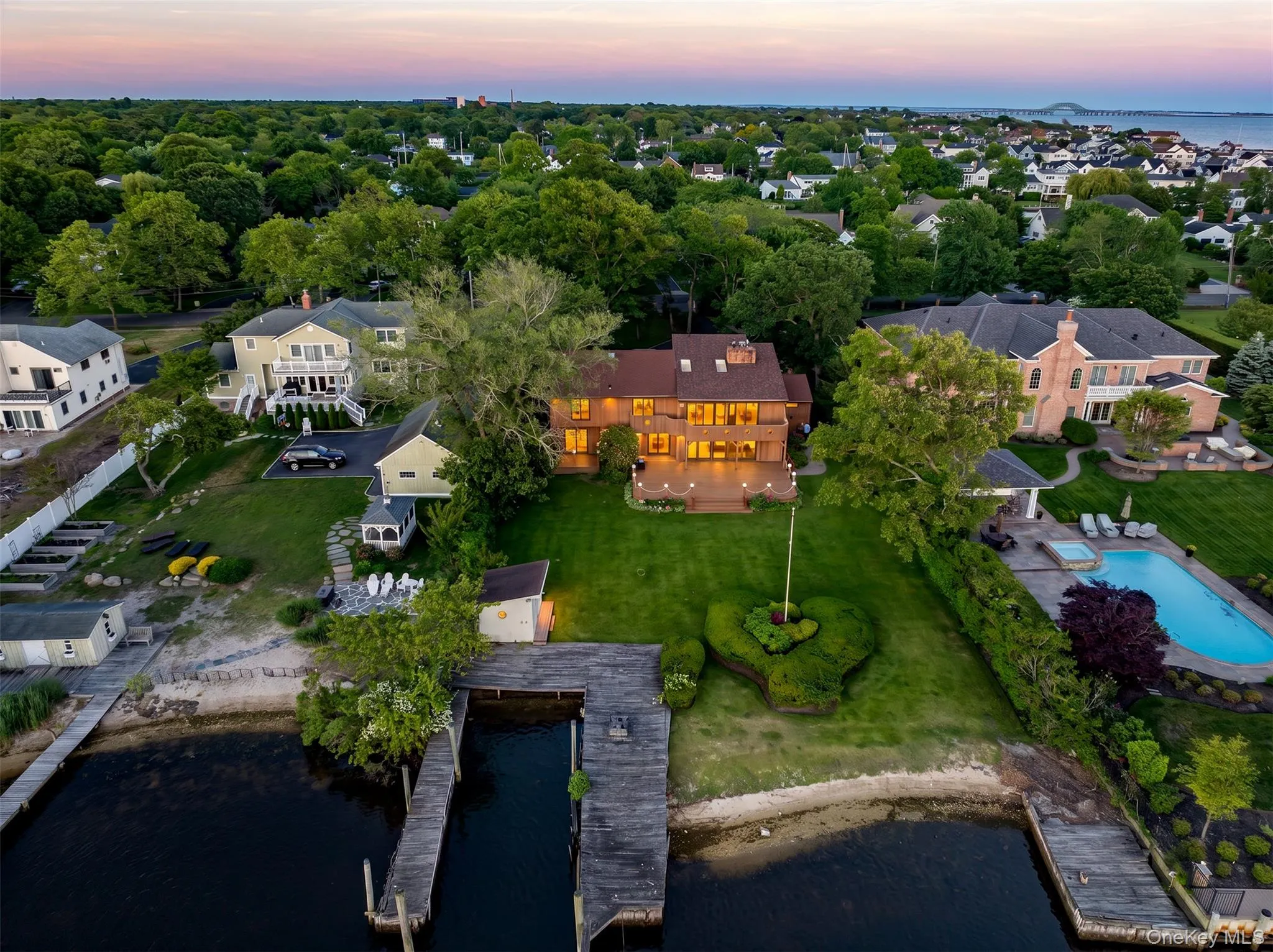 164 Islip Road, Islip, NY, 4 Bedrooms Bedrooms, 8 Rooms Rooms,3 BathroomsBathrooms,Residential,For Rent,Islip,0,1009715 164 Islip Road, Islip, NY, 4 Bedrooms Bedrooms, 8 Rooms Rooms,3 BathroomsBathrooms,Residential,For Rent,Islip,0,1009715