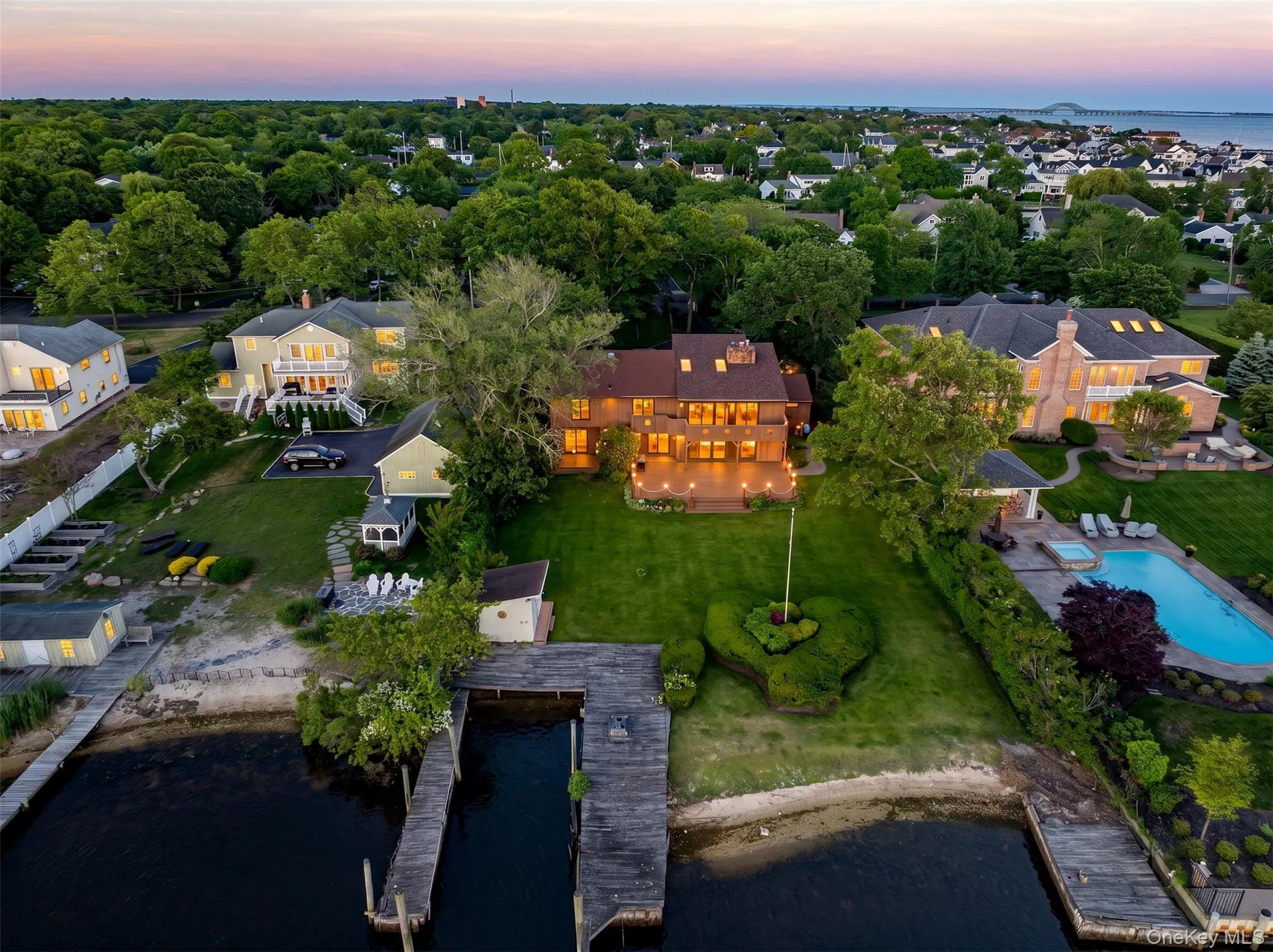 164 Islip Road, Islip, NY, 4 Bedrooms Bedrooms, 8 Rooms Rooms,3 BathroomsBathrooms,Residential,For Rent,Islip,0,1009715 164 Islip Road, Islip, NY, 4 Bedrooms Bedrooms, 8 Rooms Rooms,3 BathroomsBathrooms,Residential,For Rent,Islip,0,1009715