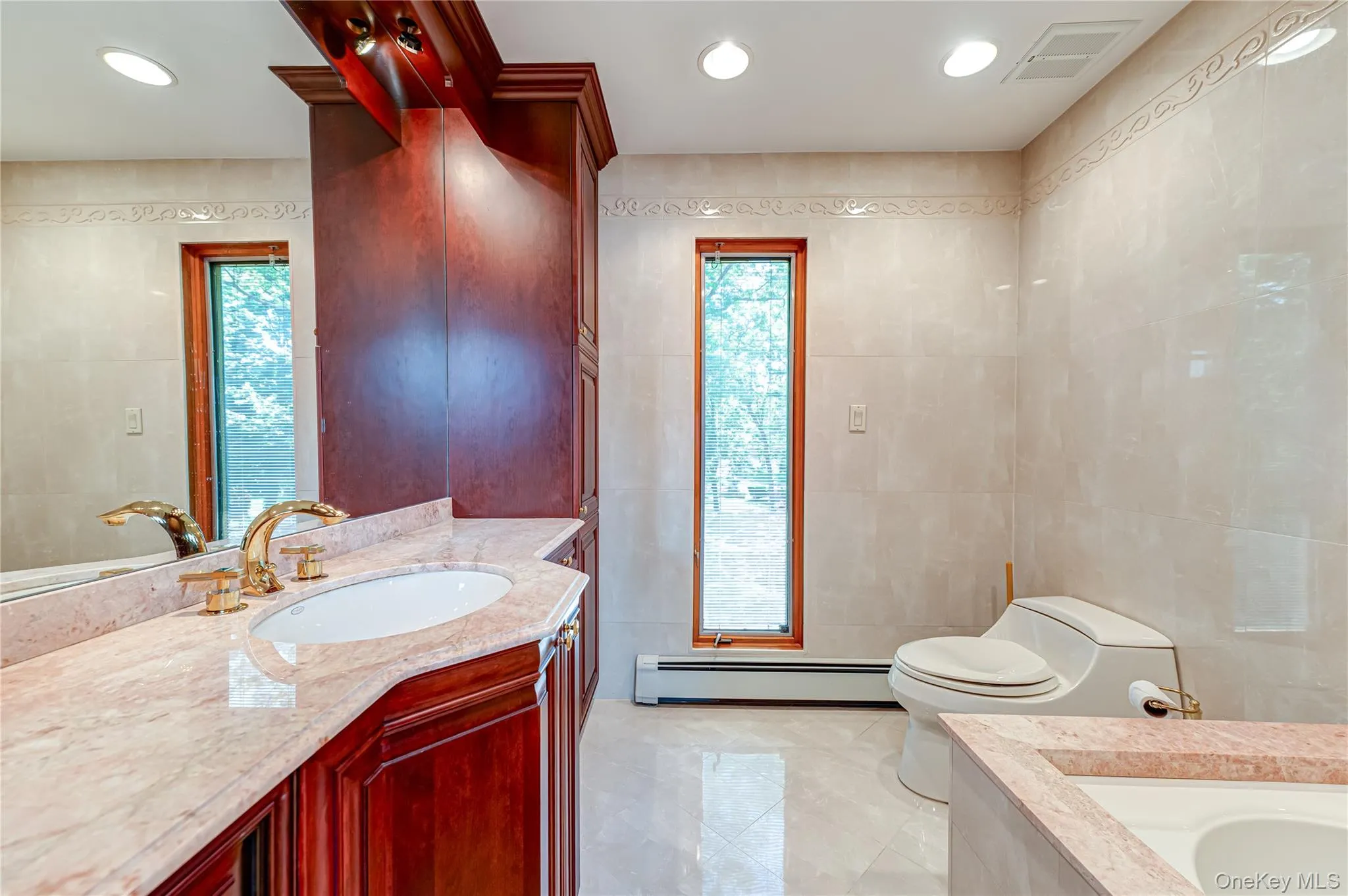 164 Islip Road, Islip, NY, 4 Bedrooms Bedrooms, 8 Rooms Rooms,3 BathroomsBathrooms,Residential,For Rent,Islip,0,1009715 164 Islip Road, Islip, NY, 4 Bedrooms Bedrooms, 8 Rooms Rooms,3 BathroomsBathrooms,Residential,For Rent,Islip,0,1009715