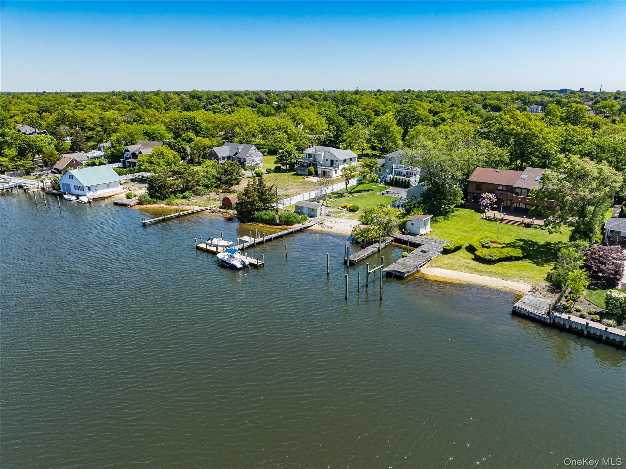 164 Islip Road, Islip, NY, 4 Bedrooms Bedrooms, 8 Rooms Rooms,3 BathroomsBathrooms,Residential,For Rent,Islip,0,1009715 164 Islip Road, Islip, NY, 4 Bedrooms Bedrooms, 8 Rooms Rooms,3 BathroomsBathrooms,Residential,For Rent,Islip,0,1009715