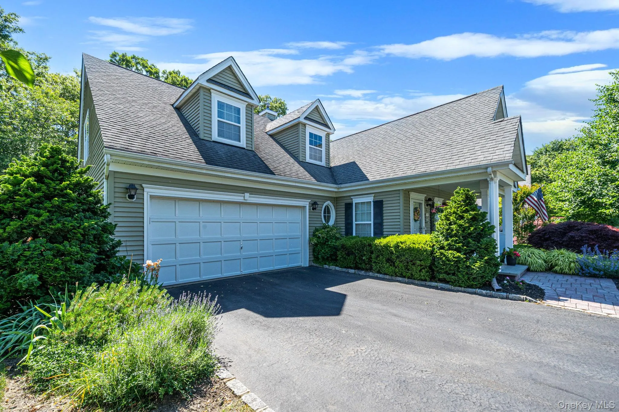 116 Golden Spruce Drive, Riverhead, NY, 3 Bedrooms Bedrooms, 6 Rooms Rooms,3 BathroomsBathrooms,Residential,For Rent,Golden Spruce,0,1009716 116 Golden Spruce Drive, Riverhead, NY, 3 Bedrooms Bedrooms, 6 Rooms Rooms,3 BathroomsBathrooms,Residential,For Rent,Golden Spruce,0,1009716