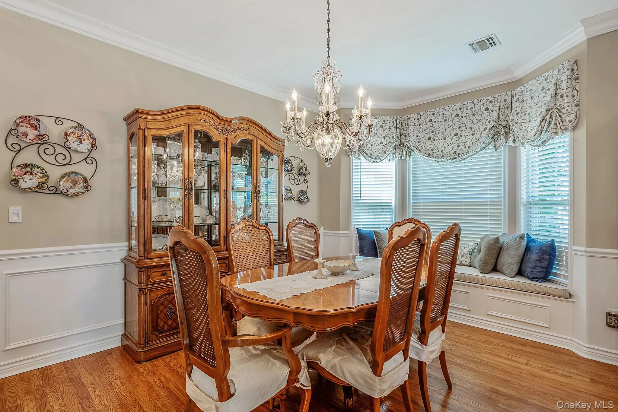 116 Golden Spruce Drive, Riverhead, NY, 3 Bedrooms Bedrooms, 6 Rooms Rooms,3 BathroomsBathrooms,Residential,For Rent,Golden Spruce,0,1009716 116 Golden Spruce Drive, Riverhead, NY, 3 Bedrooms Bedrooms, 6 Rooms Rooms,3 BathroomsBathrooms,Residential,For Rent,Golden Spruce,0,1009716