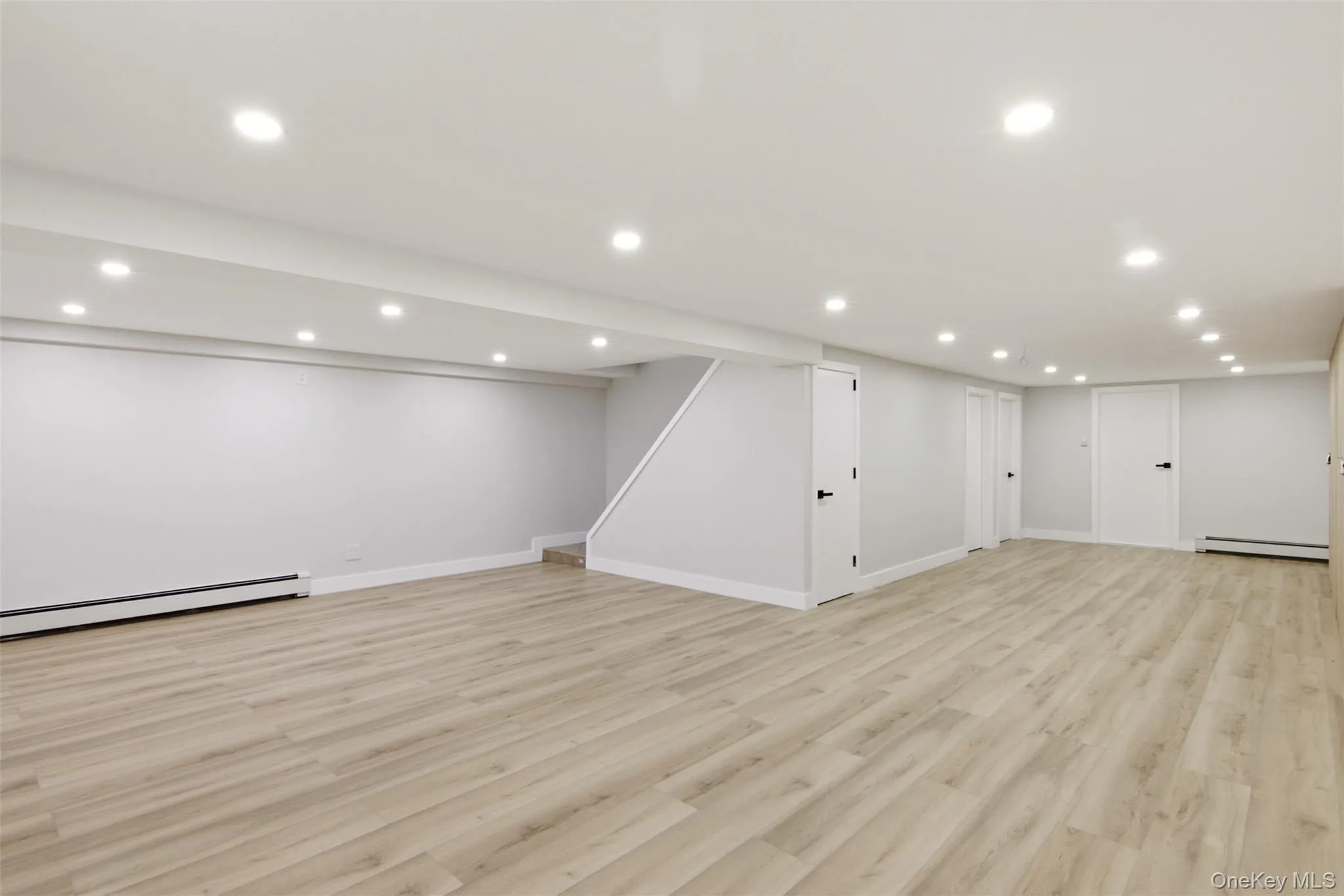 109 Nassau Drive, North Hempstead, NY, 3 Bedrooms Bedrooms, 6 Rooms Rooms,2 BathroomsBathrooms,Residential,For Rent,Nassau,0,1009717 109 Nassau Drive, North Hempstead, NY, 3 Bedrooms Bedrooms, 6 Rooms Rooms,2 BathroomsBathrooms,Residential,For Rent,Nassau,0,1009717