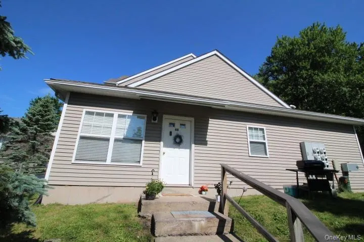 5 Timberwolf Road, Liberty, NY, 1 Bedroom Bedrooms, 4 Rooms Rooms,1 BathroomBathrooms,Residential,For Rent,Timberwolf,0,1009723 5 Timberwolf Road, Liberty, NY, 1 Bedroom Bedrooms, 4 Rooms Rooms,1 BathroomBathrooms,Residential,For Rent,Timberwolf,0,1009723