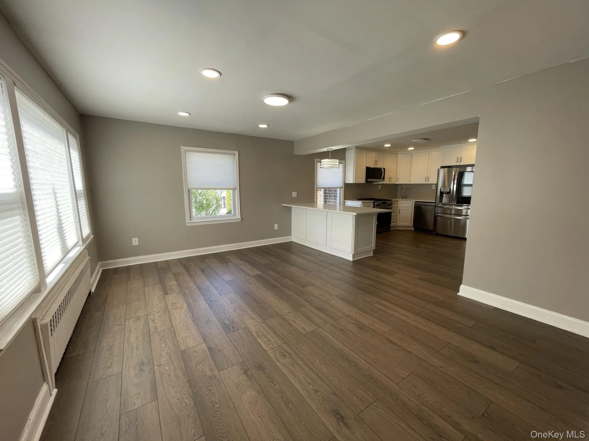 41 Ostend Road, Hempstead, NY, 3 Bedrooms Bedrooms, 6 Rooms Rooms,1 BathroomBathrooms,Residential Lease,For Rent,Ostend,0,1009725 41 Ostend Road, Hempstead, NY, 3 Bedrooms Bedrooms, 6 Rooms Rooms,1 BathroomBathrooms,Residential Lease,For Rent,Ostend,0,1009725