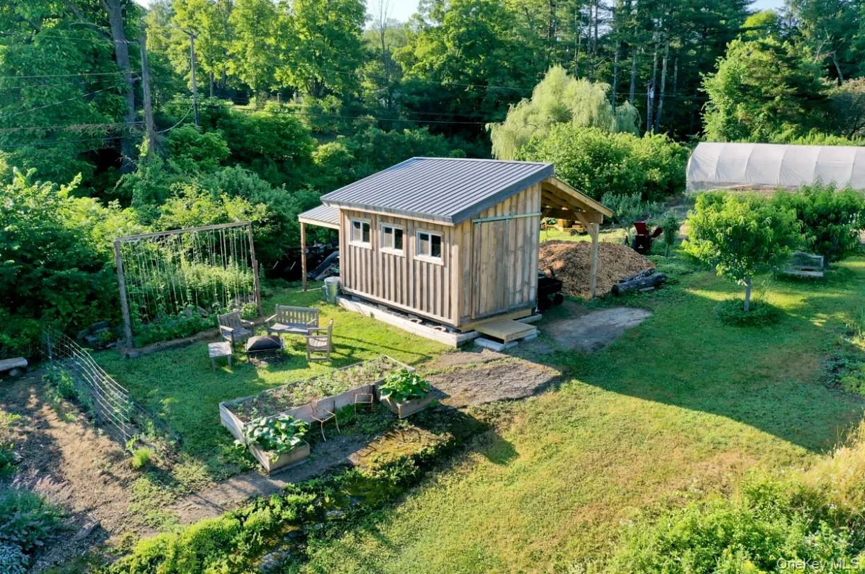 434 Joys Lane, Hurley, NY, 4 Bedrooms Bedrooms, 8 Rooms Rooms,2 BathroomsBathrooms,Residential,For Rent,Joys,0,1009729 434 Joys Lane, Hurley, NY, 4 Bedrooms Bedrooms, 8 Rooms Rooms,2 BathroomsBathrooms,Residential,For Rent,Joys,0,1009729