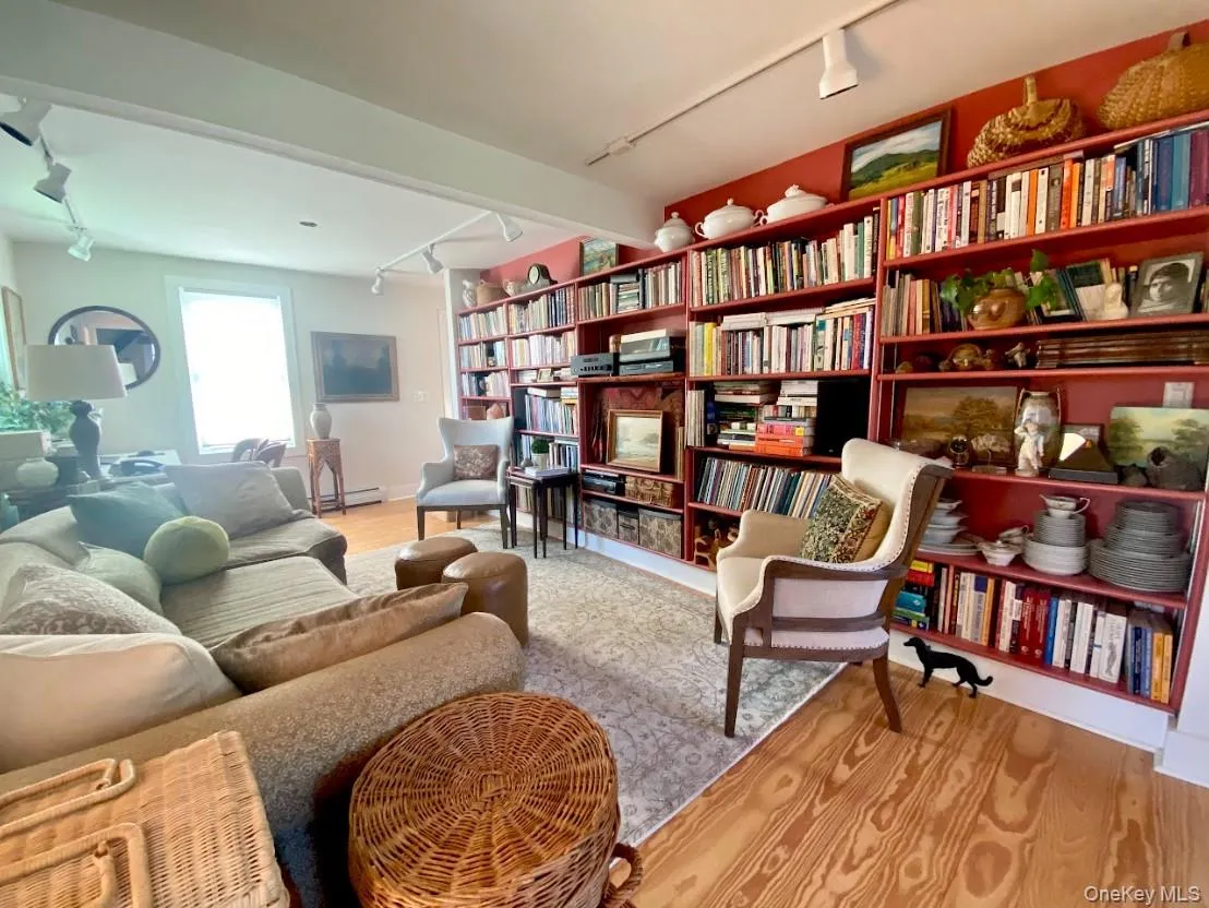 434 Joys Lane, Hurley, NY, 4 Bedrooms Bedrooms, 8 Rooms Rooms,2 BathroomsBathrooms,Residential,For Rent,Joys,0,1009729 434 Joys Lane, Hurley, NY, 4 Bedrooms Bedrooms, 8 Rooms Rooms,2 BathroomsBathrooms,Residential,For Rent,Joys,0,1009729