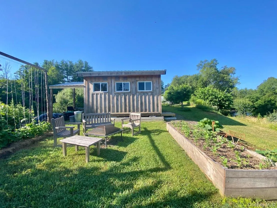 434 Joys Lane, Hurley, NY, 4 Bedrooms Bedrooms, 8 Rooms Rooms,2 BathroomsBathrooms,Residential,For Rent,Joys,0,1009729 434 Joys Lane, Hurley, NY, 4 Bedrooms Bedrooms, 8 Rooms Rooms,2 BathroomsBathrooms,Residential,For Rent,Joys,0,1009729