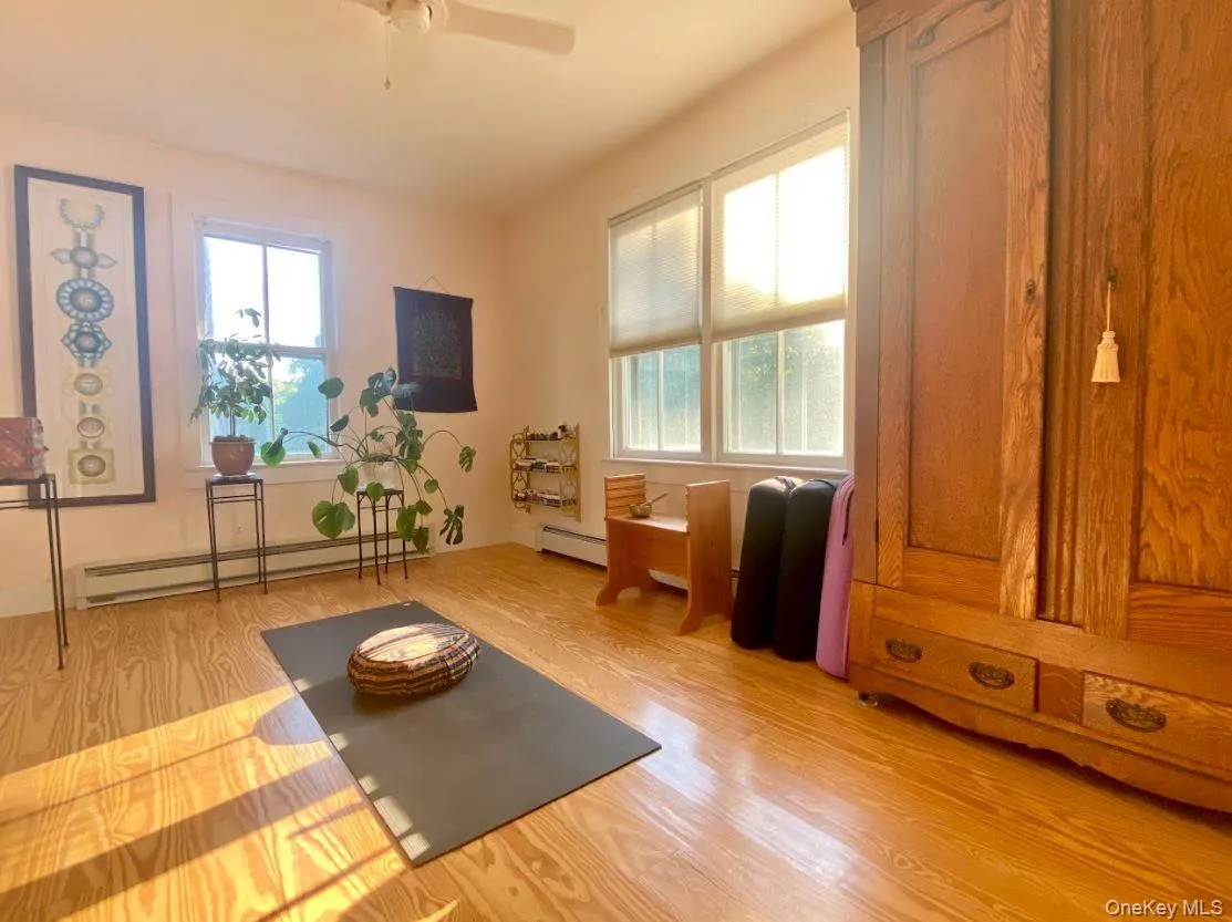 434 Joys Lane, Hurley, NY, 4 Bedrooms Bedrooms, 8 Rooms Rooms,2 BathroomsBathrooms,Residential,For Rent,Joys,0,1009729 434 Joys Lane, Hurley, NY, 4 Bedrooms Bedrooms, 8 Rooms Rooms,2 BathroomsBathrooms,Residential,For Rent,Joys,0,1009729