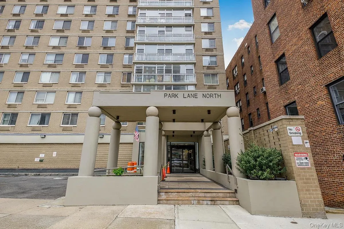 118-17 Union Turnpike, New York, NY, 3 Rooms Rooms,1 BathroomBathrooms,Residential Lease,For Rent,Union,0,1009730 118-17 Union Turnpike, New York, NY, 3 Rooms Rooms,1 BathroomBathrooms,Residential Lease,For Rent,Union,0,1009730