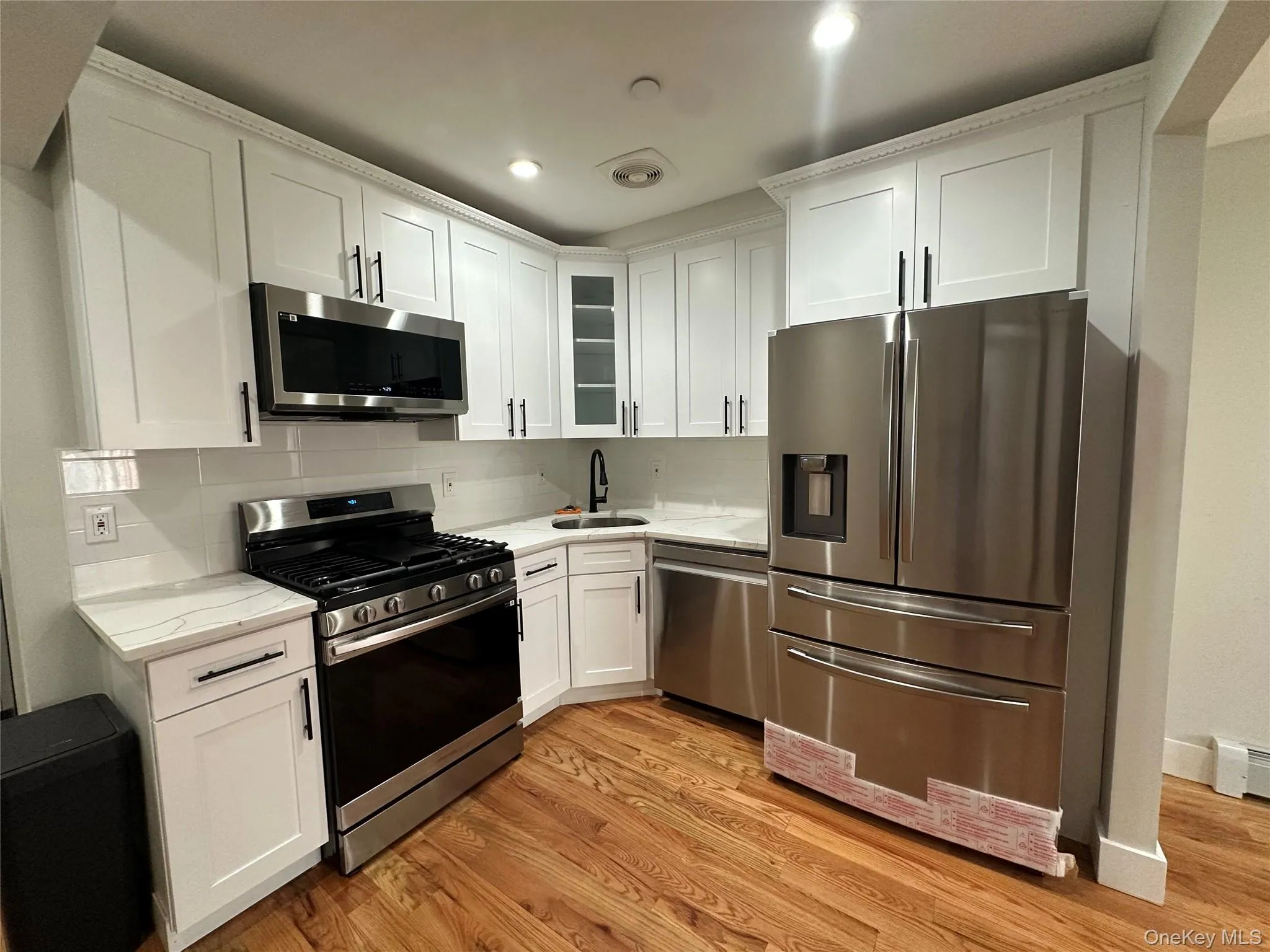 238 Wyona Street, New York, NY, 3 Bedrooms Bedrooms, 5 Rooms Rooms,2 BathroomsBathrooms,Residential Lease,For Rent,Wyona Street,0,1009733 238 Wyona Street, New York, NY, 3 Bedrooms Bedrooms, 5 Rooms Rooms,2 BathroomsBathrooms,Residential Lease,For Rent,Wyona Street,0,1009733