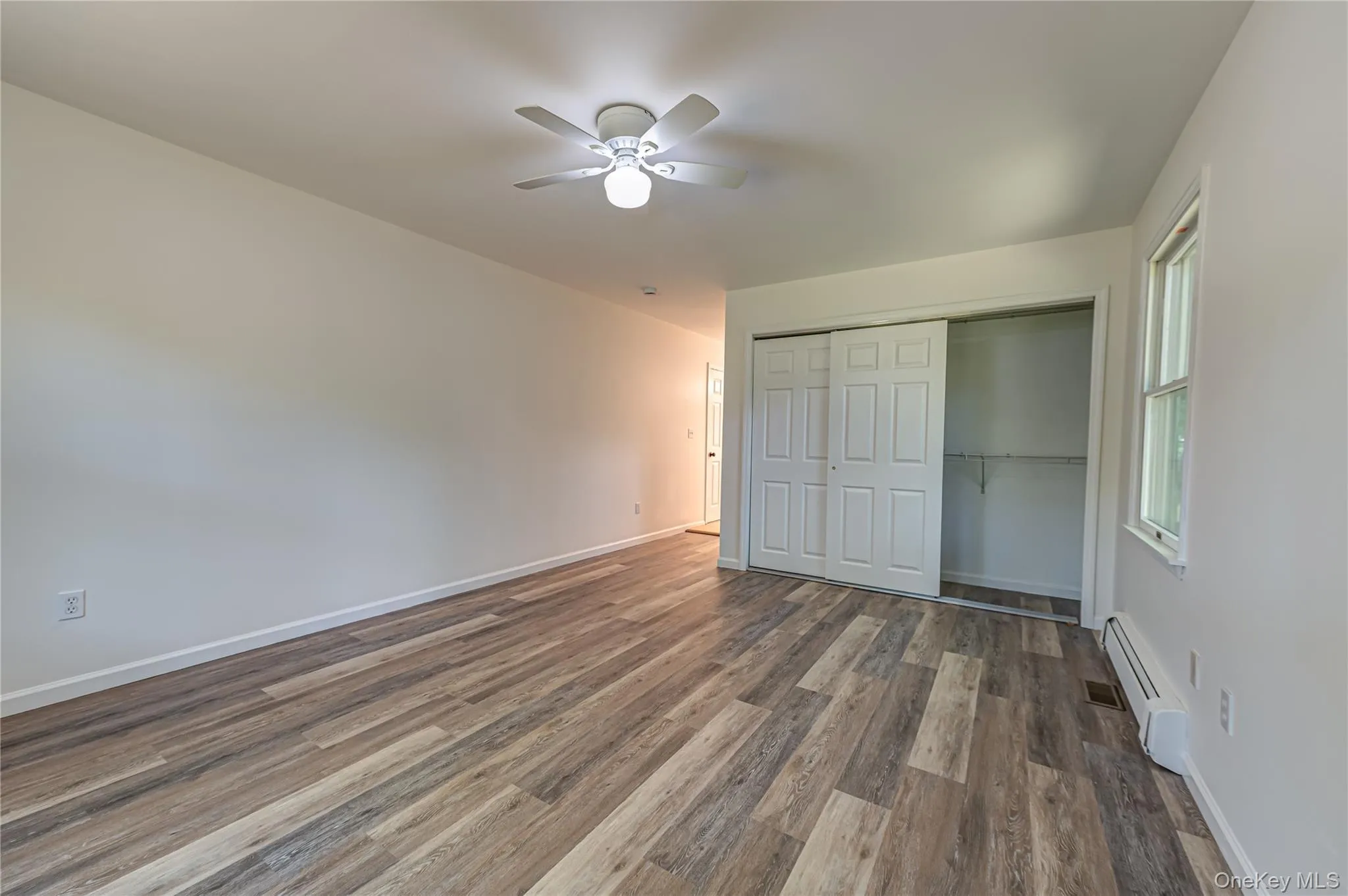 25 Camelot Drive, Brookhaven, NY, 5 Bedrooms Bedrooms, 11 Rooms Rooms,4 BathroomsBathrooms,Residential,For Rent,Camelot,0,1009738 25 Camelot Drive, Brookhaven, NY, 5 Bedrooms Bedrooms, 11 Rooms Rooms,4 BathroomsBathrooms,Residential,For Rent,Camelot,0,1009738