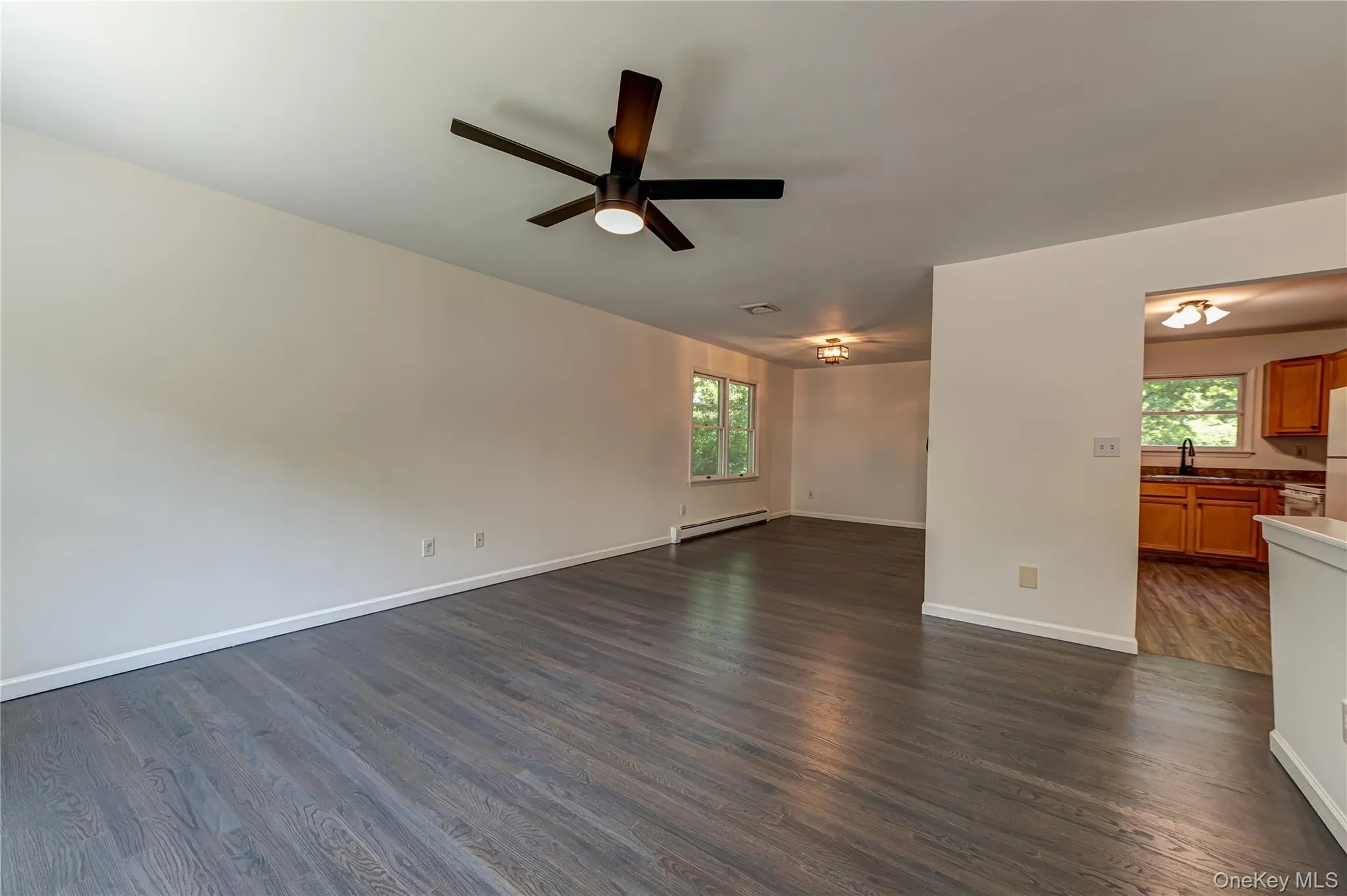 25 Camelot Drive, Brookhaven, NY, 5 Bedrooms Bedrooms, 11 Rooms Rooms,4 BathroomsBathrooms,Residential,For Rent,Camelot,0,1009738 25 Camelot Drive, Brookhaven, NY, 5 Bedrooms Bedrooms, 11 Rooms Rooms,4 BathroomsBathrooms,Residential,For Rent,Camelot,0,1009738