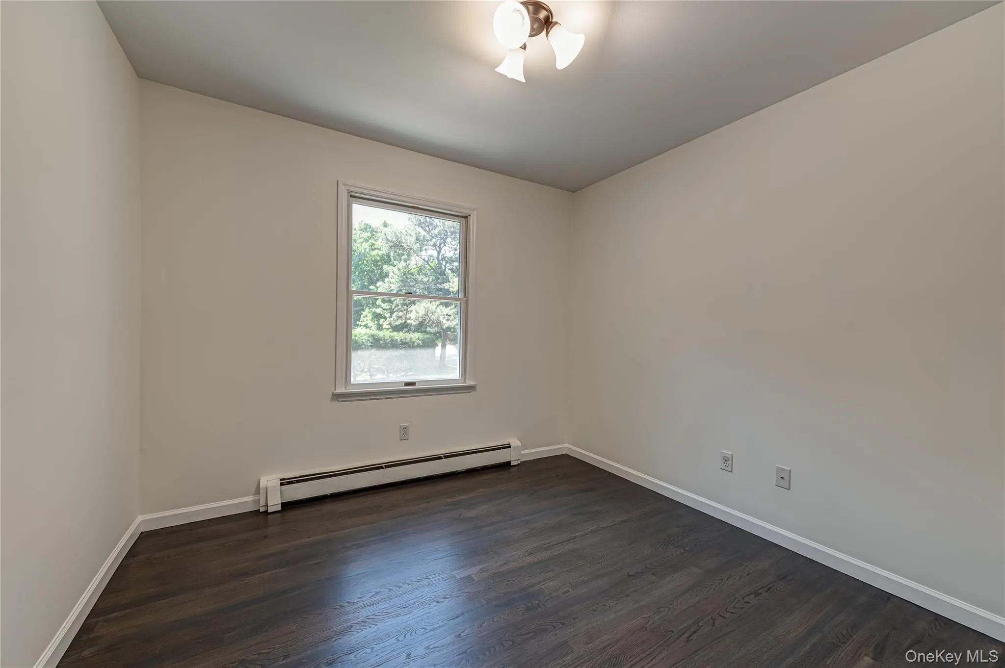 25 Camelot Drive, Brookhaven, NY, 5 Bedrooms Bedrooms, 11 Rooms Rooms,4 BathroomsBathrooms,Residential,For Rent,Camelot,0,1009738 25 Camelot Drive, Brookhaven, NY, 5 Bedrooms Bedrooms, 11 Rooms Rooms,4 BathroomsBathrooms,Residential,For Rent,Camelot,0,1009738