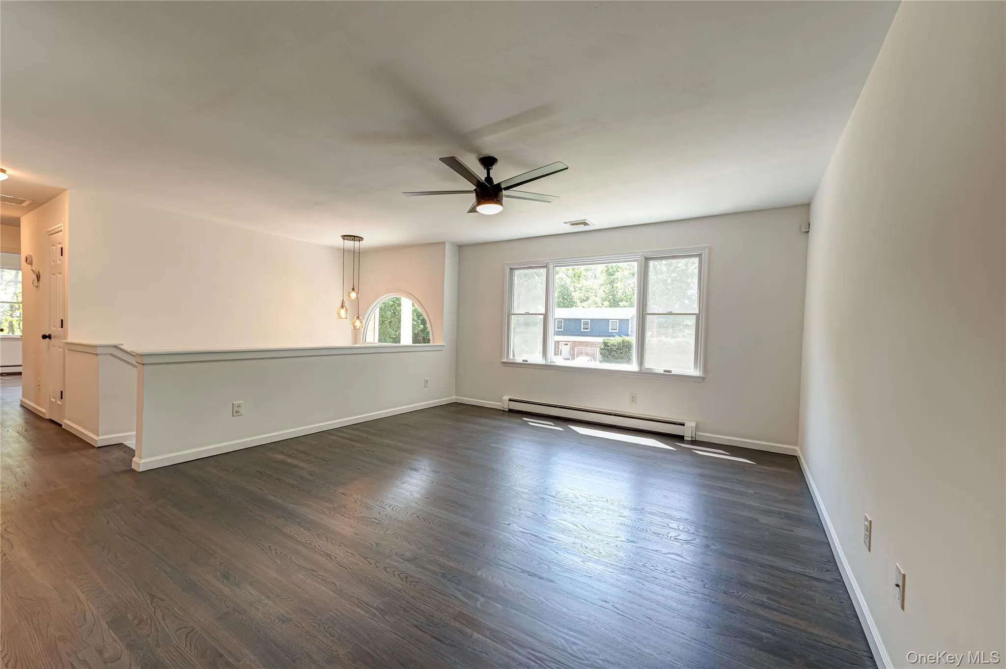 25 Camelot Drive, Brookhaven, NY, 5 Bedrooms Bedrooms, 11 Rooms Rooms,4 BathroomsBathrooms,Residential,For Rent,Camelot,0,1009738 25 Camelot Drive, Brookhaven, NY, 5 Bedrooms Bedrooms, 11 Rooms Rooms,4 BathroomsBathrooms,Residential,For Rent,Camelot,0,1009738