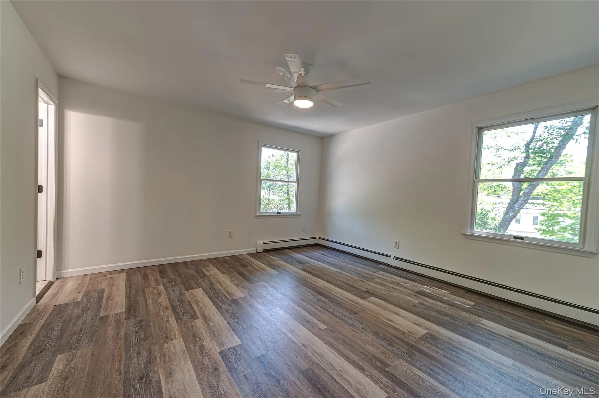 25 Camelot Drive, Brookhaven, NY, 5 Bedrooms Bedrooms, 11 Rooms Rooms,4 BathroomsBathrooms,Residential,For Rent,Camelot,0,1009738 25 Camelot Drive, Brookhaven, NY, 5 Bedrooms Bedrooms, 11 Rooms Rooms,4 BathroomsBathrooms,Residential,For Rent,Camelot,0,1009738