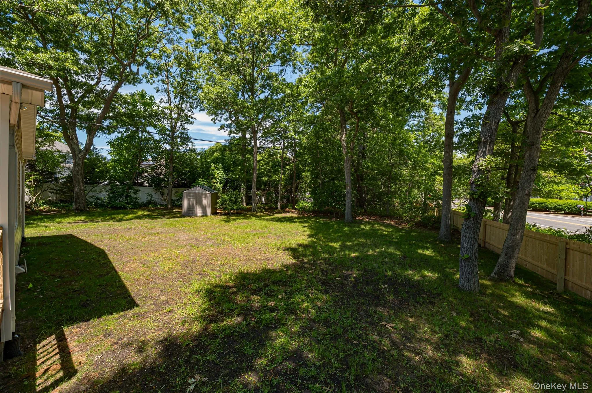 25 Camelot Drive, Brookhaven, NY, 5 Bedrooms Bedrooms, 11 Rooms Rooms,4 BathroomsBathrooms,Residential,For Rent,Camelot,0,1009738 25 Camelot Drive, Brookhaven, NY, 5 Bedrooms Bedrooms, 11 Rooms Rooms,4 BathroomsBathrooms,Residential,For Rent,Camelot,0,1009738
