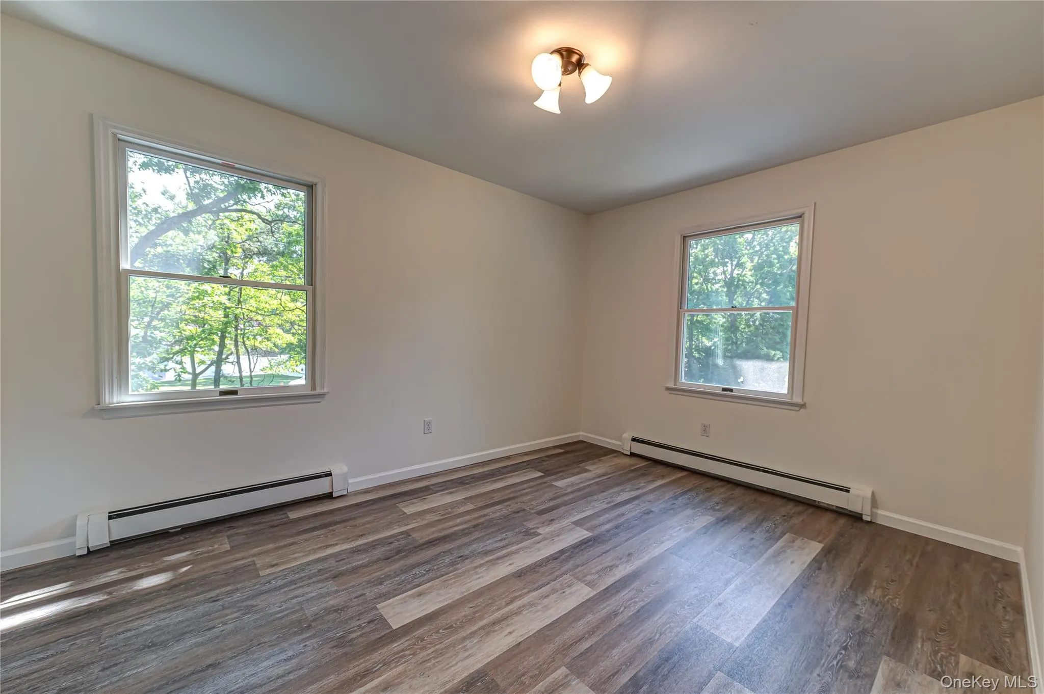 25 Camelot Drive, Brookhaven, NY, 5 Bedrooms Bedrooms, 11 Rooms Rooms,4 BathroomsBathrooms,Residential,For Rent,Camelot,0,1009738 25 Camelot Drive, Brookhaven, NY, 5 Bedrooms Bedrooms, 11 Rooms Rooms,4 BathroomsBathrooms,Residential,For Rent,Camelot,0,1009738