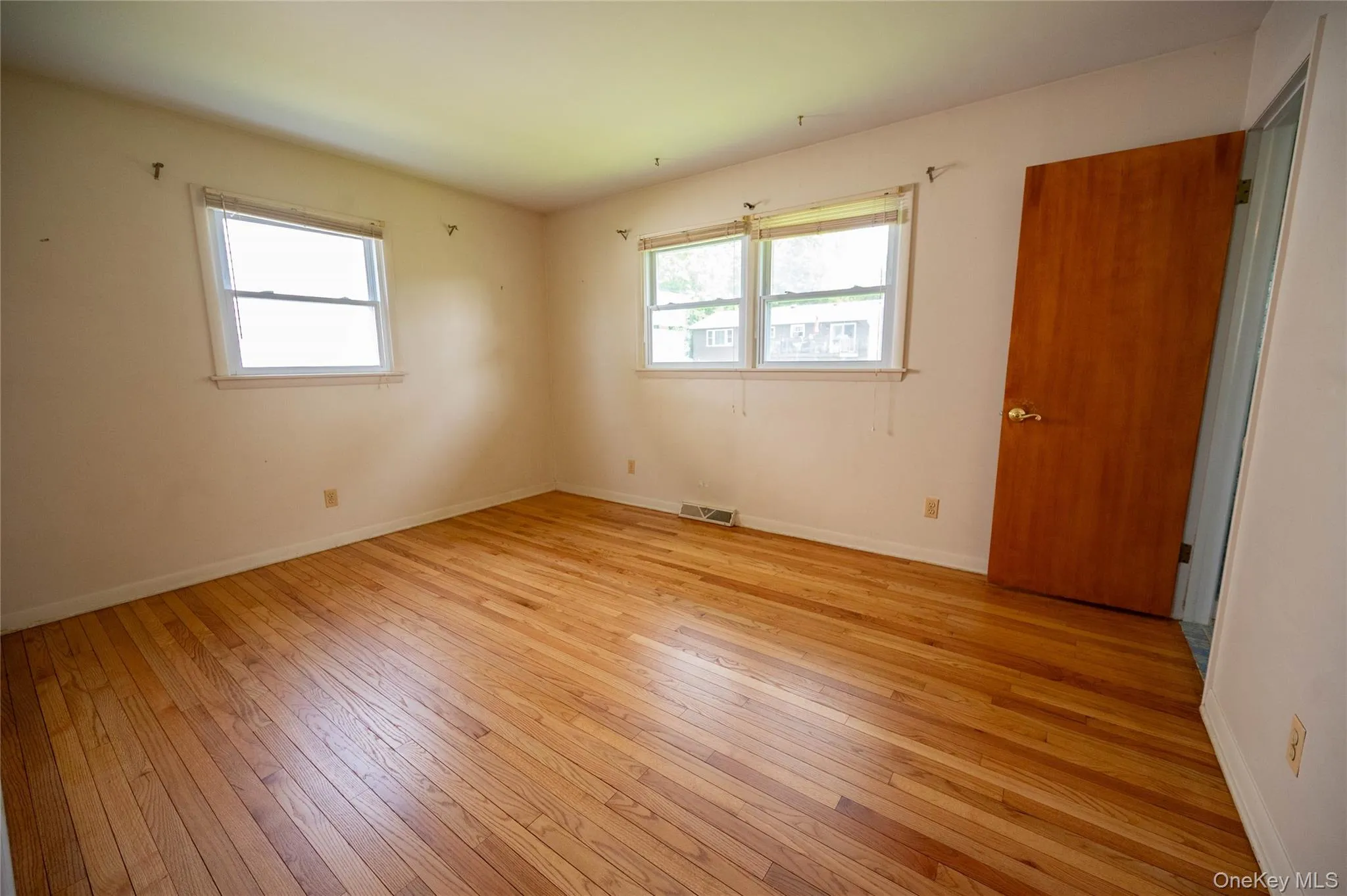 812 Jeffrey Street, Out Of Area, NY, 3 Bedrooms Bedrooms, 7 Rooms Rooms,2 BathroomsBathrooms,Residential,For Rent,Jeffrey,0,1009744 812 Jeffrey Street, Out Of Area, NY, 3 Bedrooms Bedrooms, 7 Rooms Rooms,2 BathroomsBathrooms,Residential,For Rent,Jeffrey,0,1009744