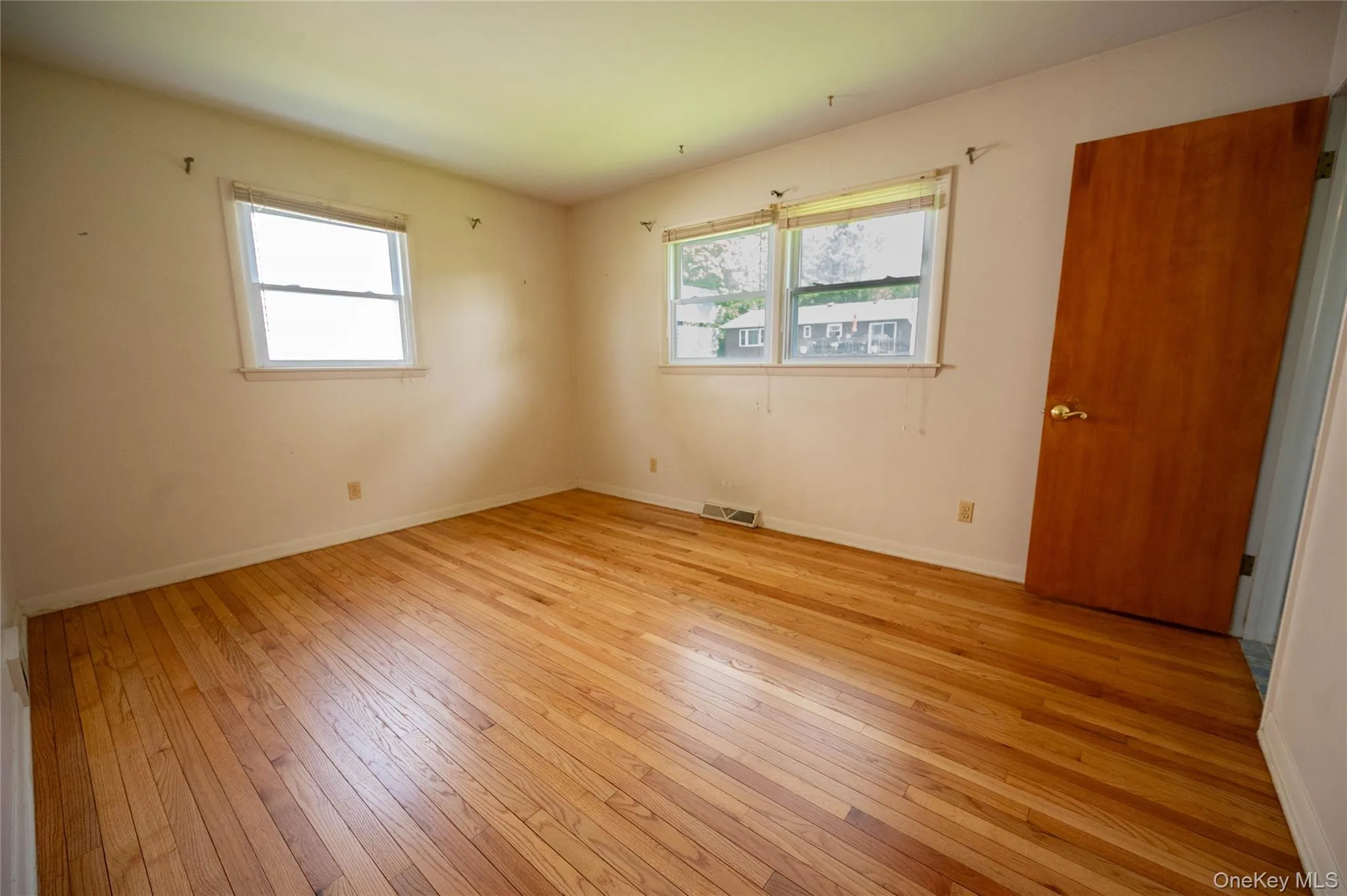812 Jeffrey Street, Out Of Area, NY, 3 Bedrooms Bedrooms, 7 Rooms Rooms,2 BathroomsBathrooms,Residential,For Rent,Jeffrey,0,1009744 812 Jeffrey Street, Out Of Area, NY, 3 Bedrooms Bedrooms, 7 Rooms Rooms,2 BathroomsBathrooms,Residential,For Rent,Jeffrey,0,1009744