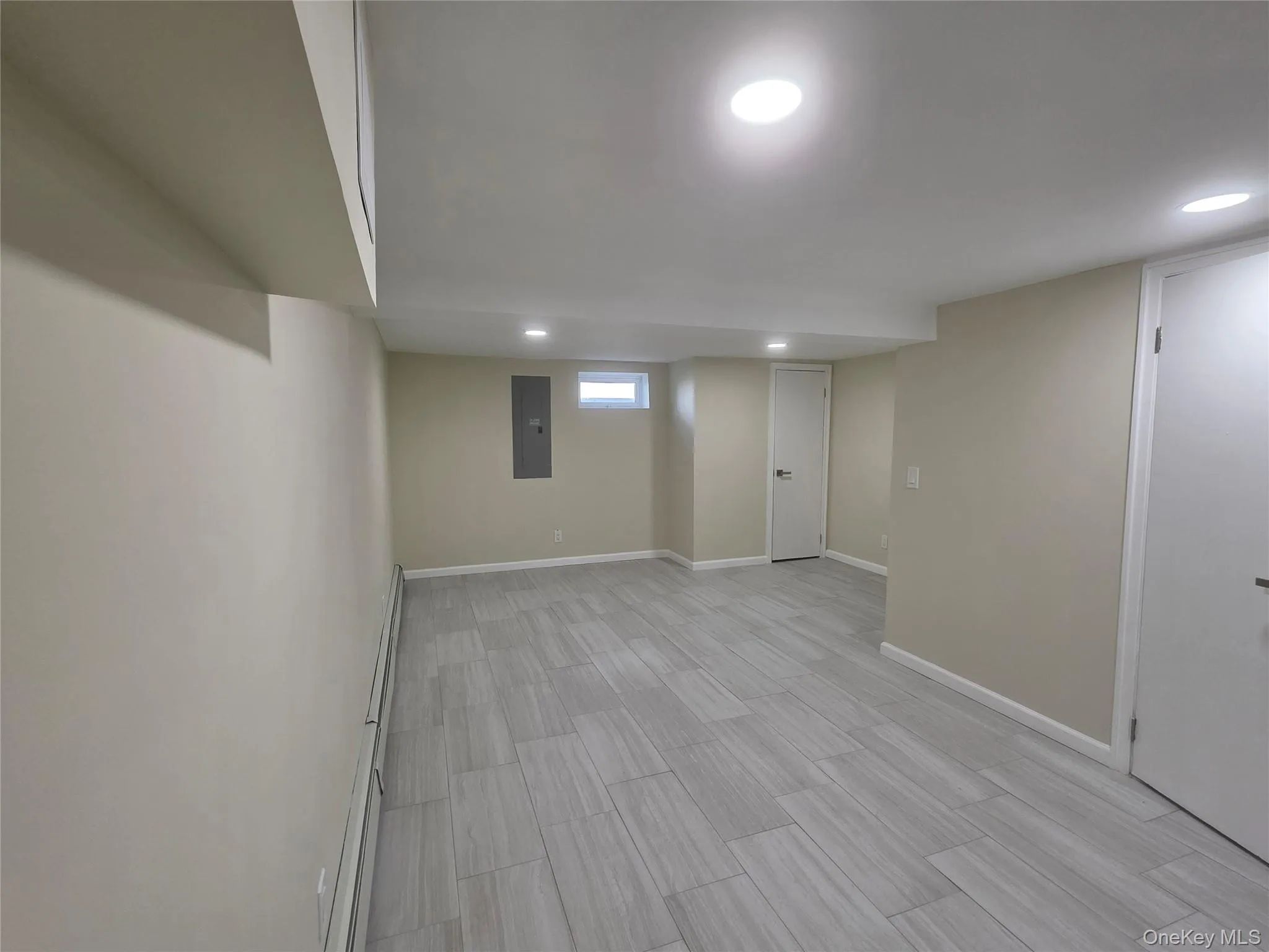 7 Roosevelt Avenue, Huntington, NY, 4 Bedrooms Bedrooms, 7 Rooms Rooms,3 BathroomsBathrooms,Residential,For Rent,Roosevelt,0,1009751 7 Roosevelt Avenue, Huntington, NY, 4 Bedrooms Bedrooms, 7 Rooms Rooms,3 BathroomsBathrooms,Residential,For Rent,Roosevelt,0,1009751