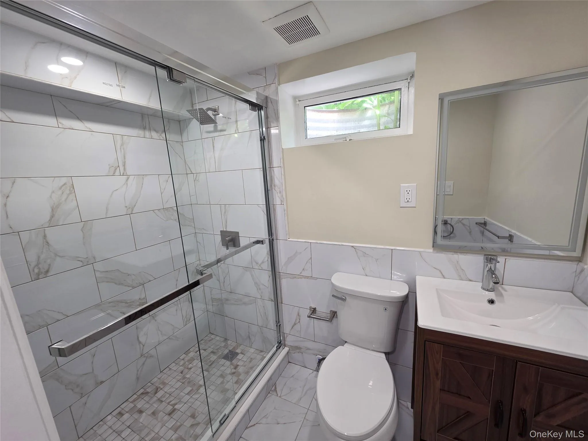 7 Roosevelt Avenue, Huntington, NY, 4 Bedrooms Bedrooms, 7 Rooms Rooms,3 BathroomsBathrooms,Residential,For Rent,Roosevelt,0,1009751 7 Roosevelt Avenue, Huntington, NY, 4 Bedrooms Bedrooms, 7 Rooms Rooms,3 BathroomsBathrooms,Residential,For Rent,Roosevelt,0,1009751