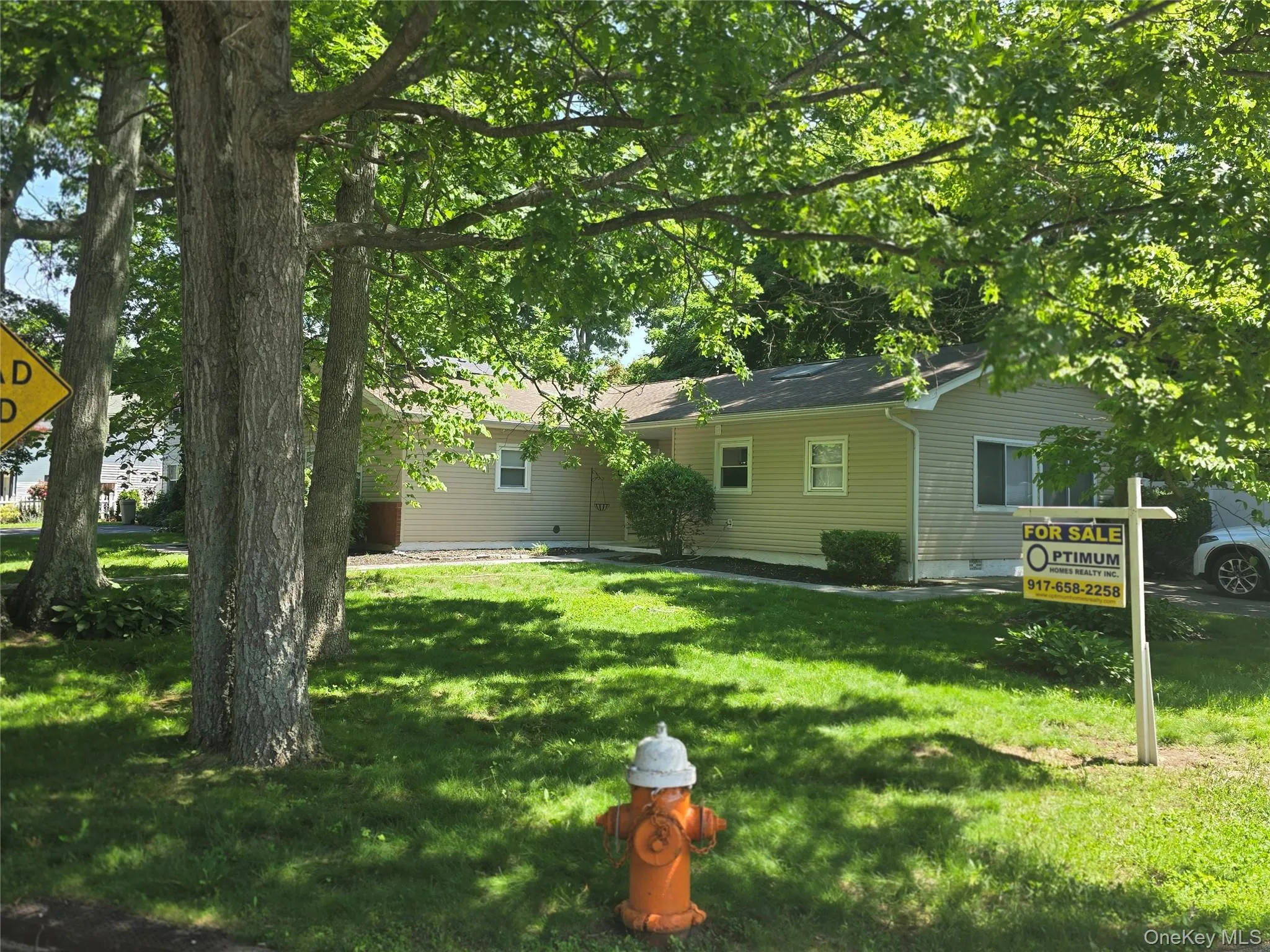 7 Roosevelt Avenue, Huntington, NY, 4 Bedrooms Bedrooms, 7 Rooms Rooms,3 BathroomsBathrooms,Residential,For Rent,Roosevelt,0,1009751 7 Roosevelt Avenue, Huntington, NY, 4 Bedrooms Bedrooms, 7 Rooms Rooms,3 BathroomsBathrooms,Residential,For Rent,Roosevelt,0,1009751
