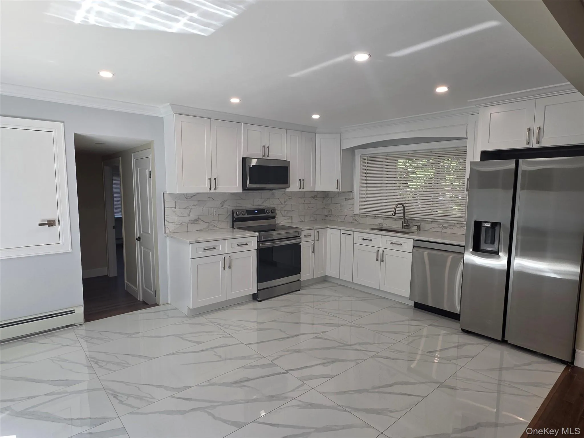 7 Roosevelt Avenue, Huntington, NY, 4 Bedrooms Bedrooms, 7 Rooms Rooms,3 BathroomsBathrooms,Residential,For Rent,Roosevelt,0,1009751 7 Roosevelt Avenue, Huntington, NY, 4 Bedrooms Bedrooms, 7 Rooms Rooms,3 BathroomsBathrooms,Residential,For Rent,Roosevelt,0,1009751