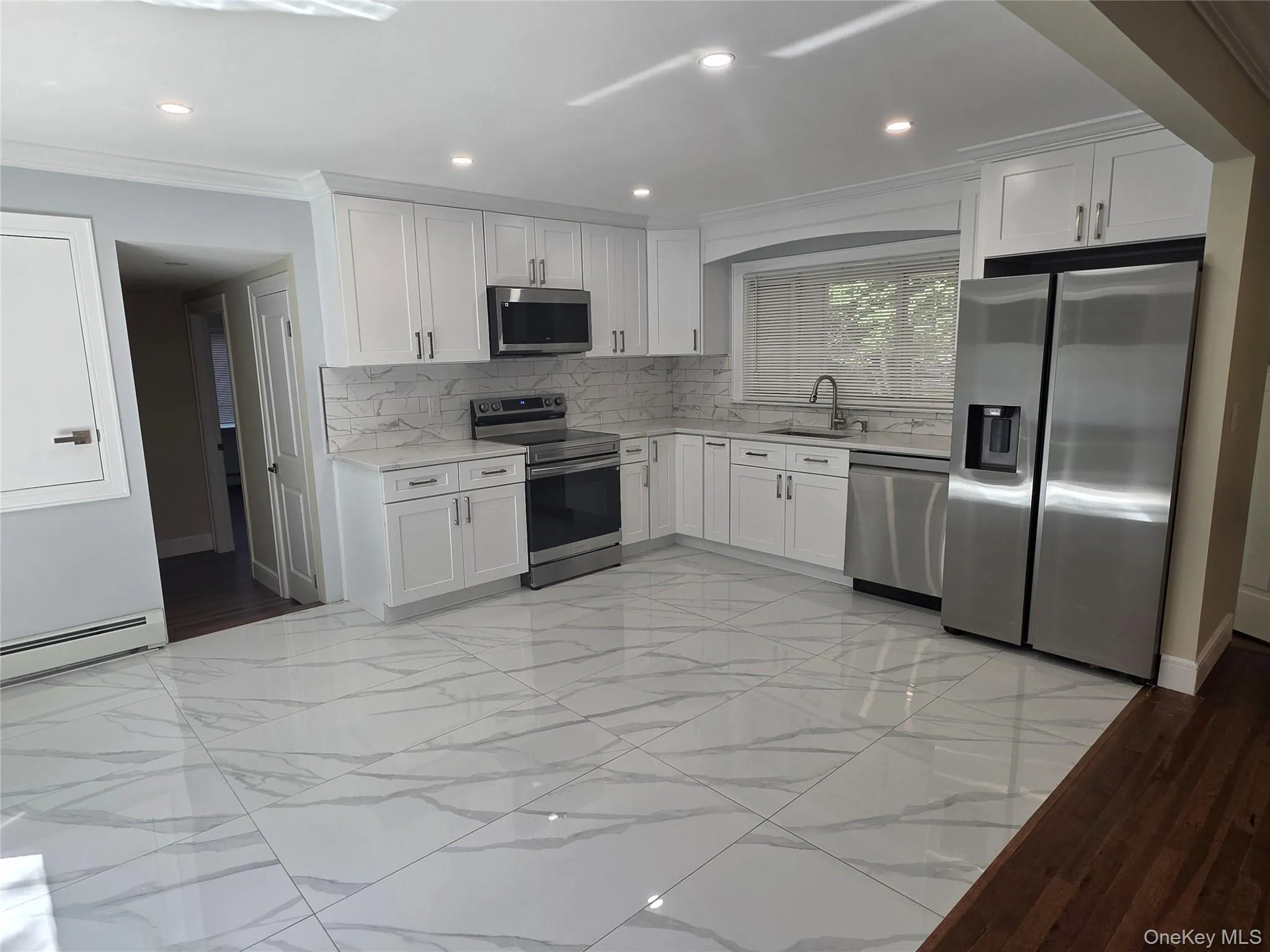 7 Roosevelt Avenue, Huntington, NY, 4 Bedrooms Bedrooms, 7 Rooms Rooms,3 BathroomsBathrooms,Residential,For Rent,Roosevelt,0,1009751 7 Roosevelt Avenue, Huntington, NY, 4 Bedrooms Bedrooms, 7 Rooms Rooms,3 BathroomsBathrooms,Residential,For Rent,Roosevelt,0,1009751