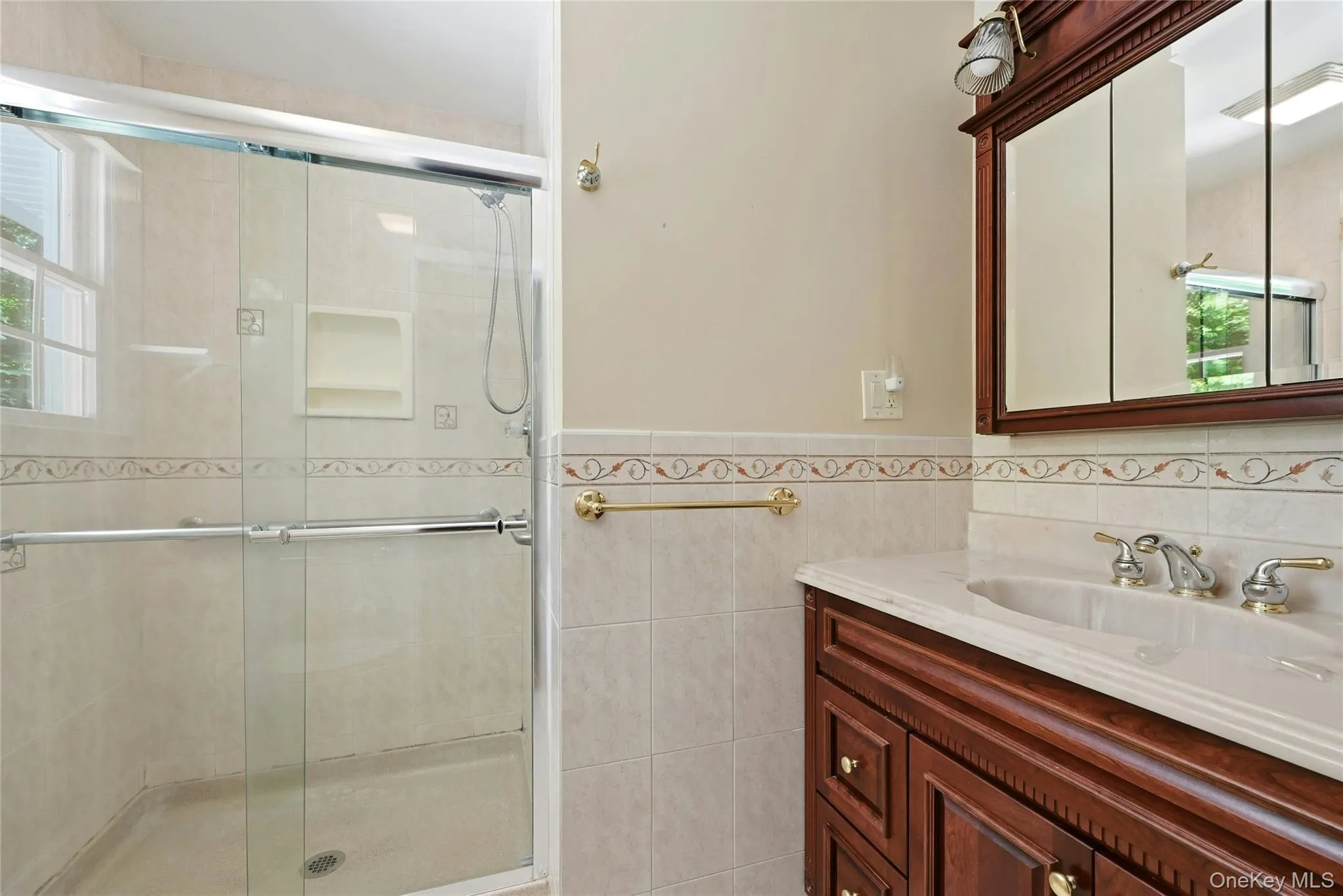 34 Bolan Drive, Huntington, NY, 3 Bedrooms Bedrooms, 7 Rooms Rooms,2 BathroomsBathrooms,Residential,For Rent,Bolan,0,1009756 34 Bolan Drive, Huntington, NY, 3 Bedrooms Bedrooms, 7 Rooms Rooms,2 BathroomsBathrooms,Residential,For Rent,Bolan,0,1009756