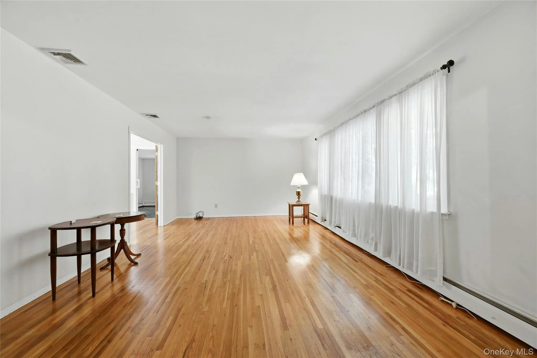 34 Bolan Drive, Huntington, NY, 3 Bedrooms Bedrooms, 7 Rooms Rooms,2 BathroomsBathrooms,Residential,For Rent,Bolan,0,1009756 34 Bolan Drive, Huntington, NY, 3 Bedrooms Bedrooms, 7 Rooms Rooms,2 BathroomsBathrooms,Residential,For Rent,Bolan,0,1009756
