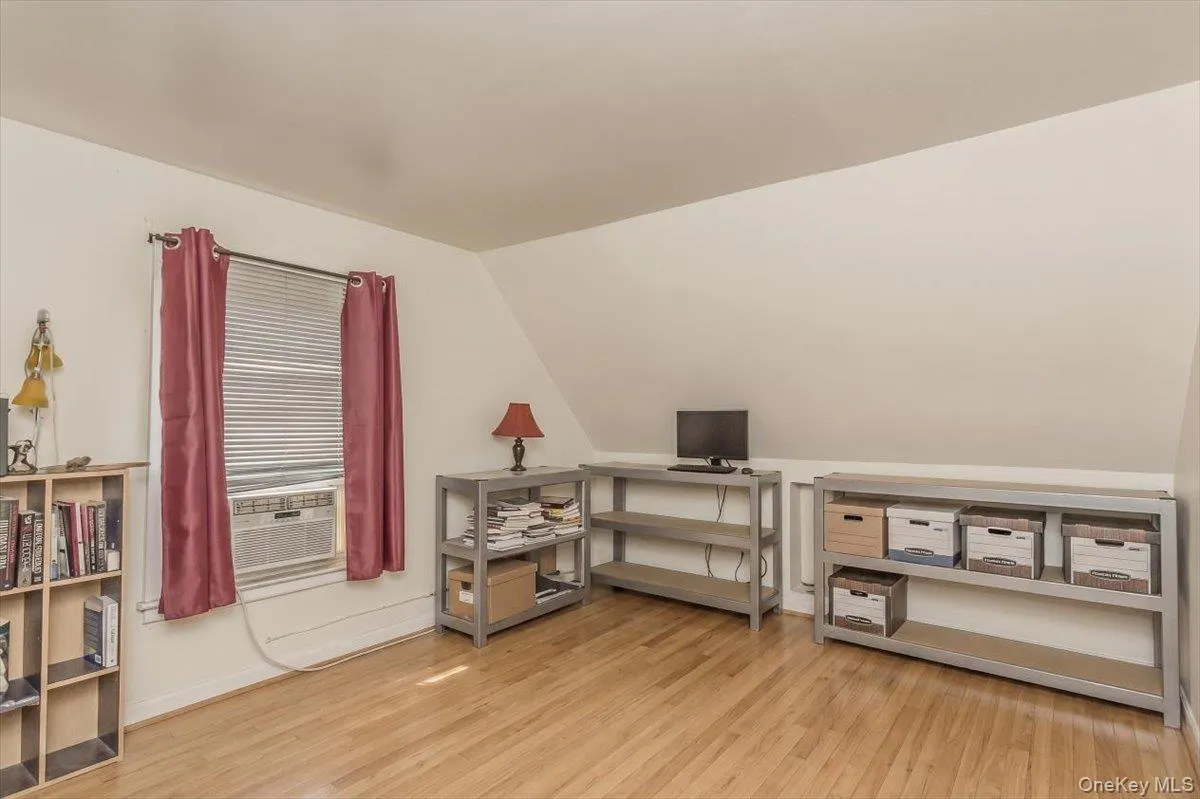111 Birch Lane, Hempstead, NY, 4 Bedrooms Bedrooms, 8 Rooms Rooms,1 BathroomBathrooms,Residential,For Rent,Birch,0,1009763 111 Birch Lane, Hempstead, NY, 4 Bedrooms Bedrooms, 8 Rooms Rooms,1 BathroomBathrooms,Residential,For Rent,Birch,0,1009763