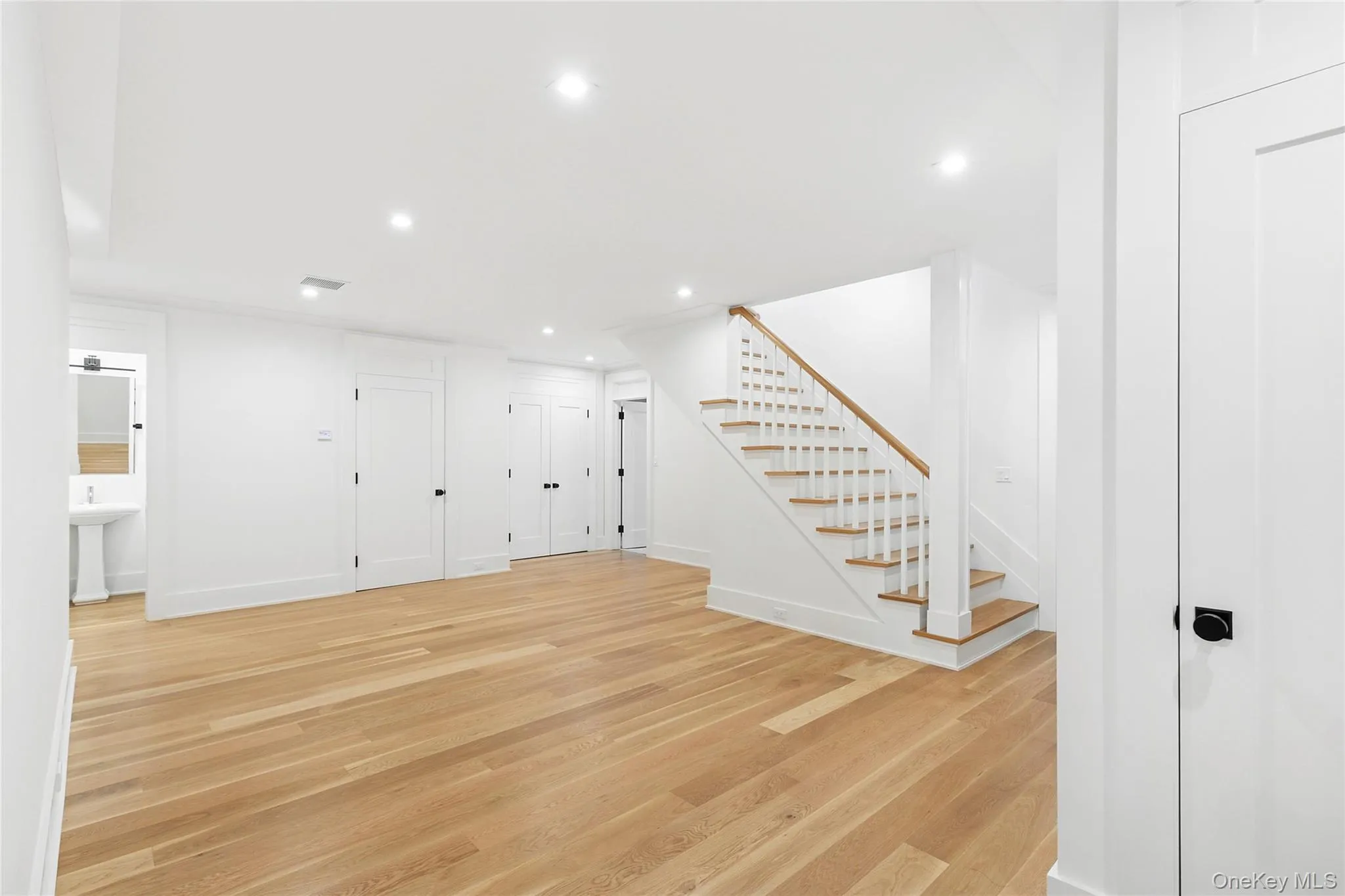 522 Wickapogue Road, Southampton, NY, 7 Bedrooms Bedrooms, 21 Rooms Rooms,2 BathroomsBathrooms,Residential,For Rent,Wickapogue,0,1009765 522 Wickapogue Road, Southampton, NY, 7 Bedrooms Bedrooms, 21 Rooms Rooms,2 BathroomsBathrooms,Residential,For Rent,Wickapogue,0,1009765