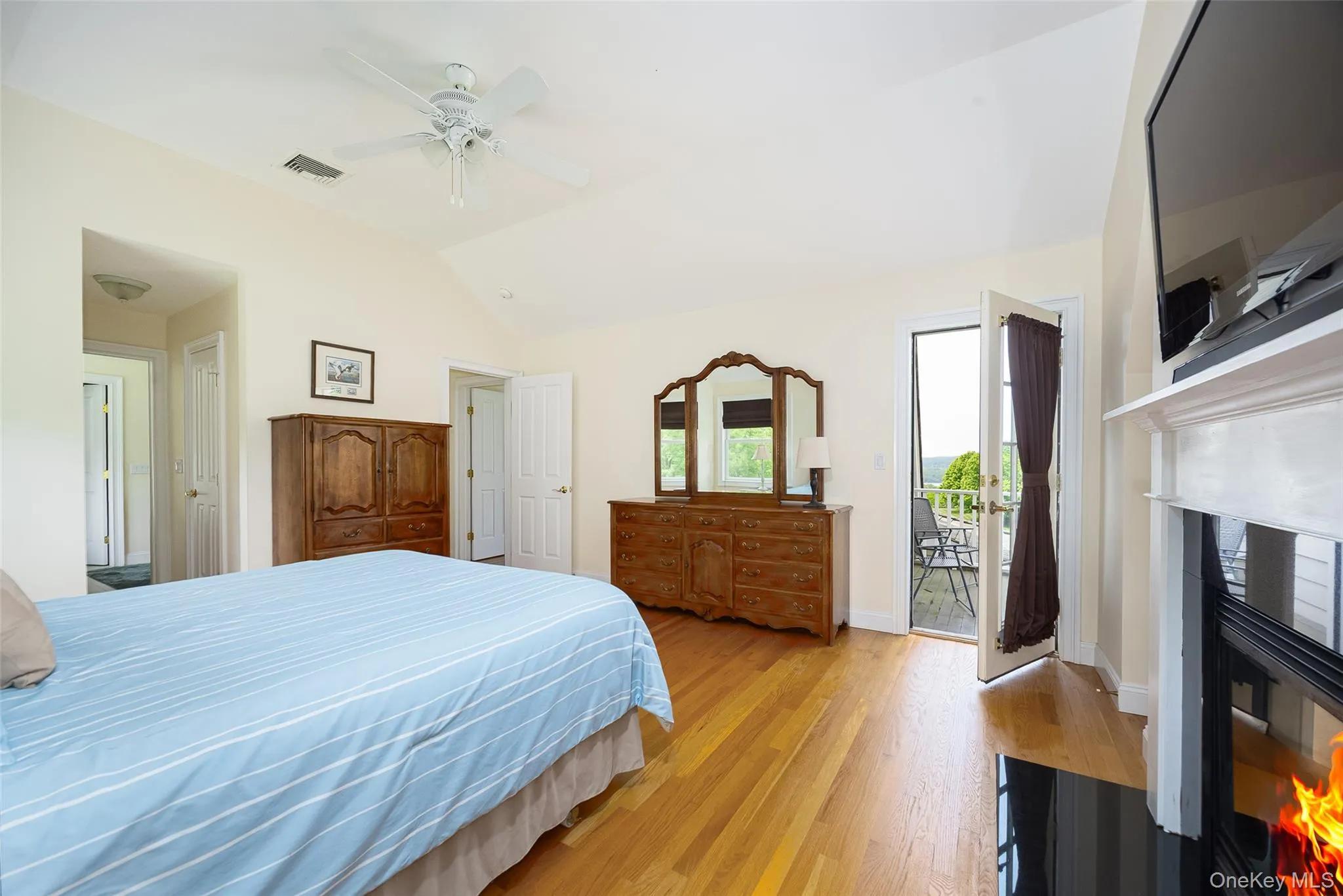 12 Nichris Lane, Hyde Park, NY, 4 Bedrooms Bedrooms, 12 Rooms Rooms,3 BathroomsBathrooms,Residential,For Rent,Nichris,0,1009766 12 Nichris Lane, Hyde Park, NY, 4 Bedrooms Bedrooms, 12 Rooms Rooms,3 BathroomsBathrooms,Residential,For Rent,Nichris,0,1009766