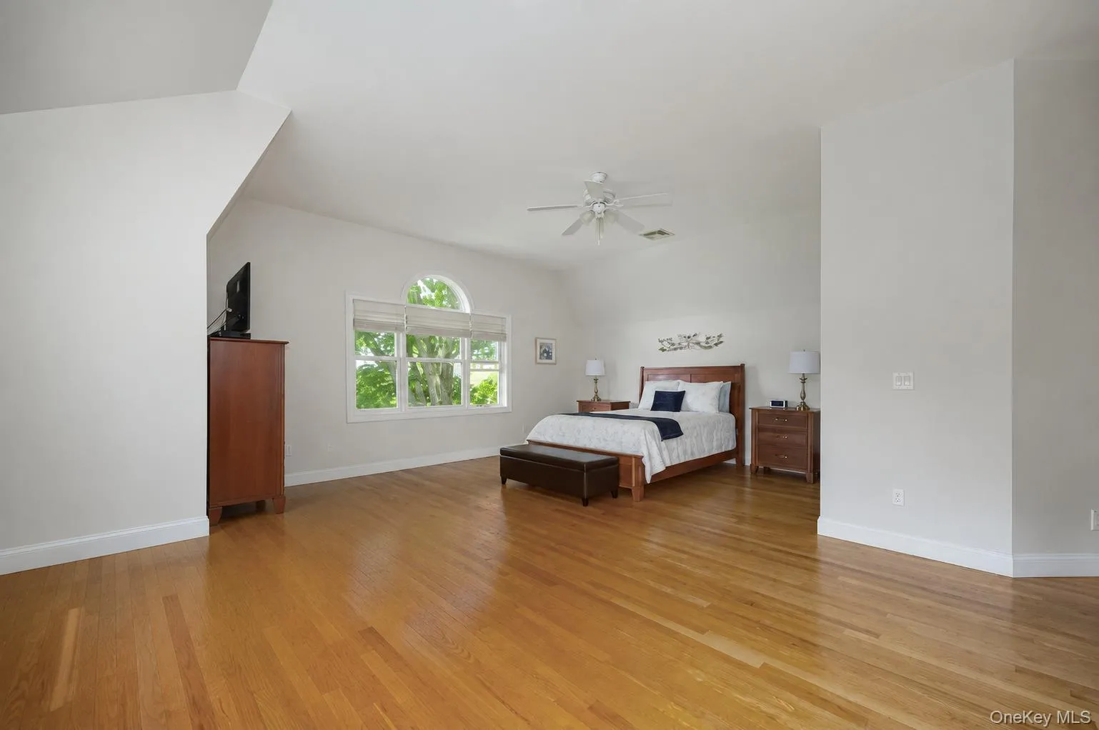 12 Nichris Lane, Hyde Park, NY, 4 Bedrooms Bedrooms, 12 Rooms Rooms,3 BathroomsBathrooms,Residential,For Rent,Nichris,0,1009766 12 Nichris Lane, Hyde Park, NY, 4 Bedrooms Bedrooms, 12 Rooms Rooms,3 BathroomsBathrooms,Residential,For Rent,Nichris,0,1009766