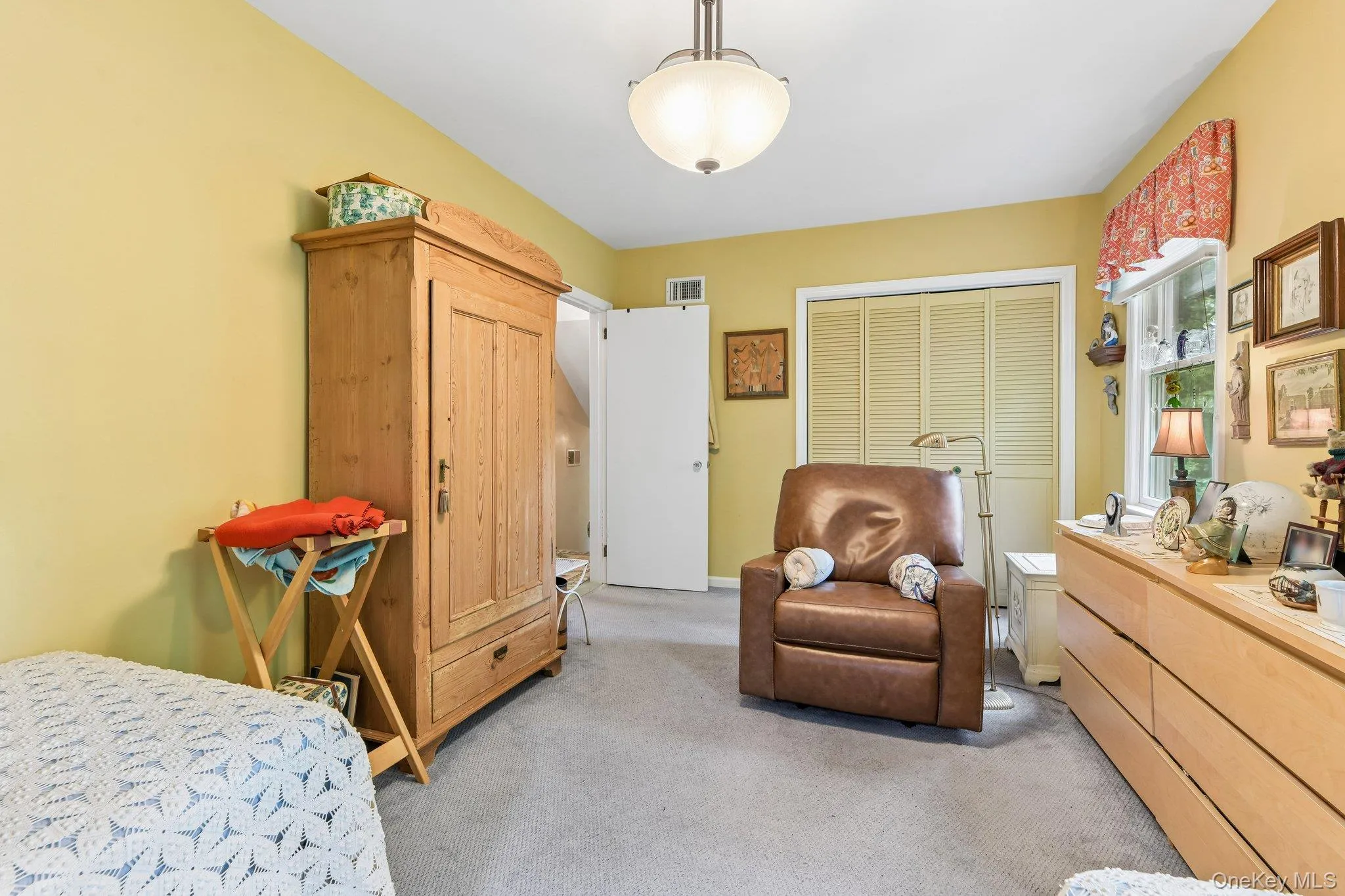 47 Mayfair Drive, Huntington, NY, 3 Bedrooms Bedrooms, 7 Rooms Rooms,2 BathroomsBathrooms,Residential,For Rent,Mayfair,0,KEY1009768 47 Mayfair Drive, Huntington, NY, 3 Bedrooms Bedrooms, 7 Rooms Rooms,2 BathroomsBathrooms,Residential,For Rent,Mayfair,0,KEY1009768