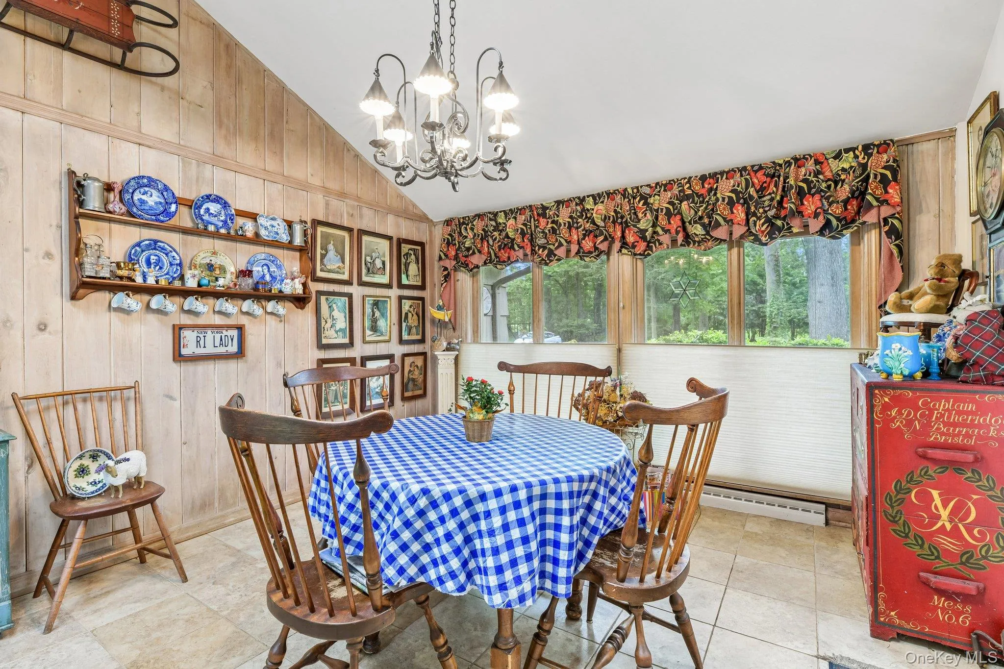 47 Mayfair Drive, Huntington, NY, 3 Bedrooms Bedrooms, 7 Rooms Rooms,2 BathroomsBathrooms,Residential,For Rent,Mayfair,0,KEY1009768 47 Mayfair Drive, Huntington, NY, 3 Bedrooms Bedrooms, 7 Rooms Rooms,2 BathroomsBathrooms,Residential,For Rent,Mayfair,0,KEY1009768